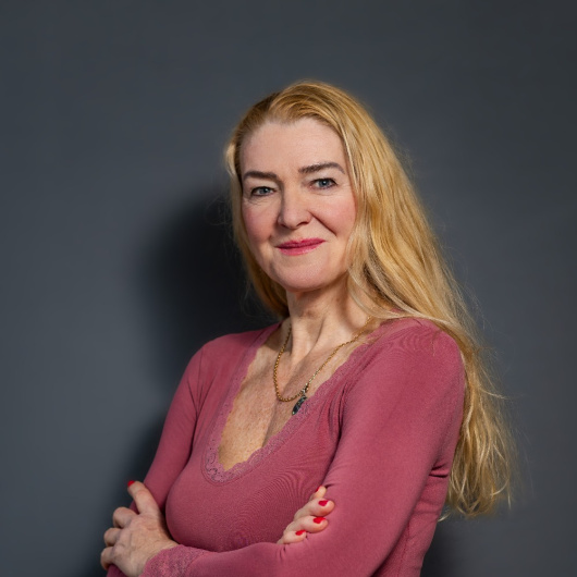 Szathmári Krisztina