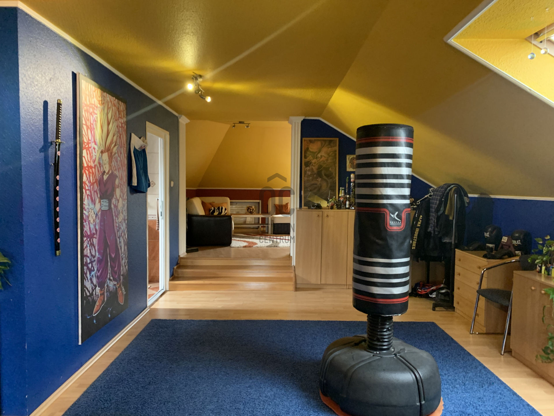 Gallery zoom image
