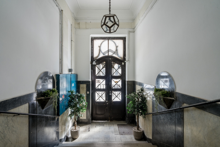 7 bed · 168m² · Lakás · 210.000.000 Ft