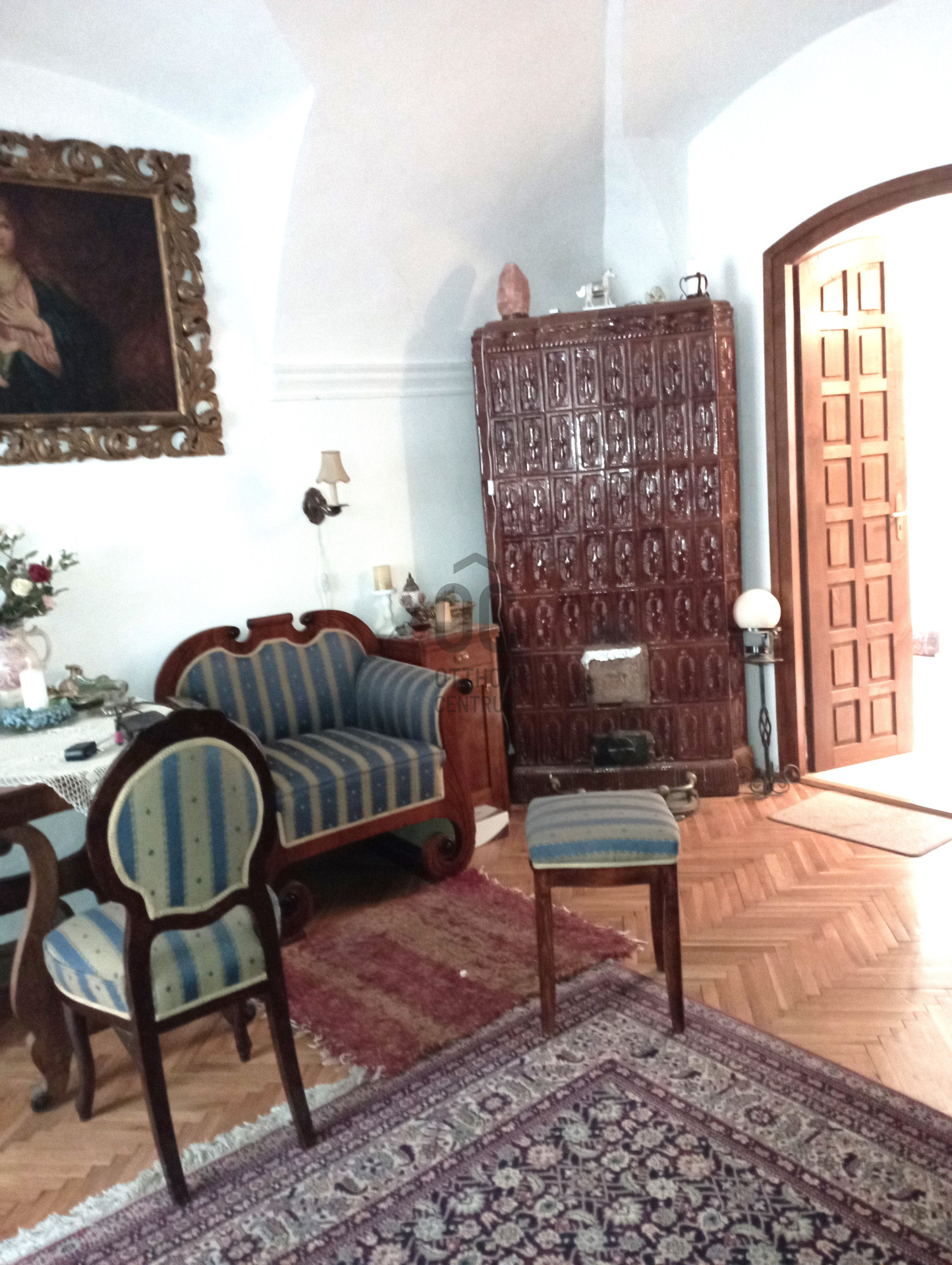 Gallery zoom image