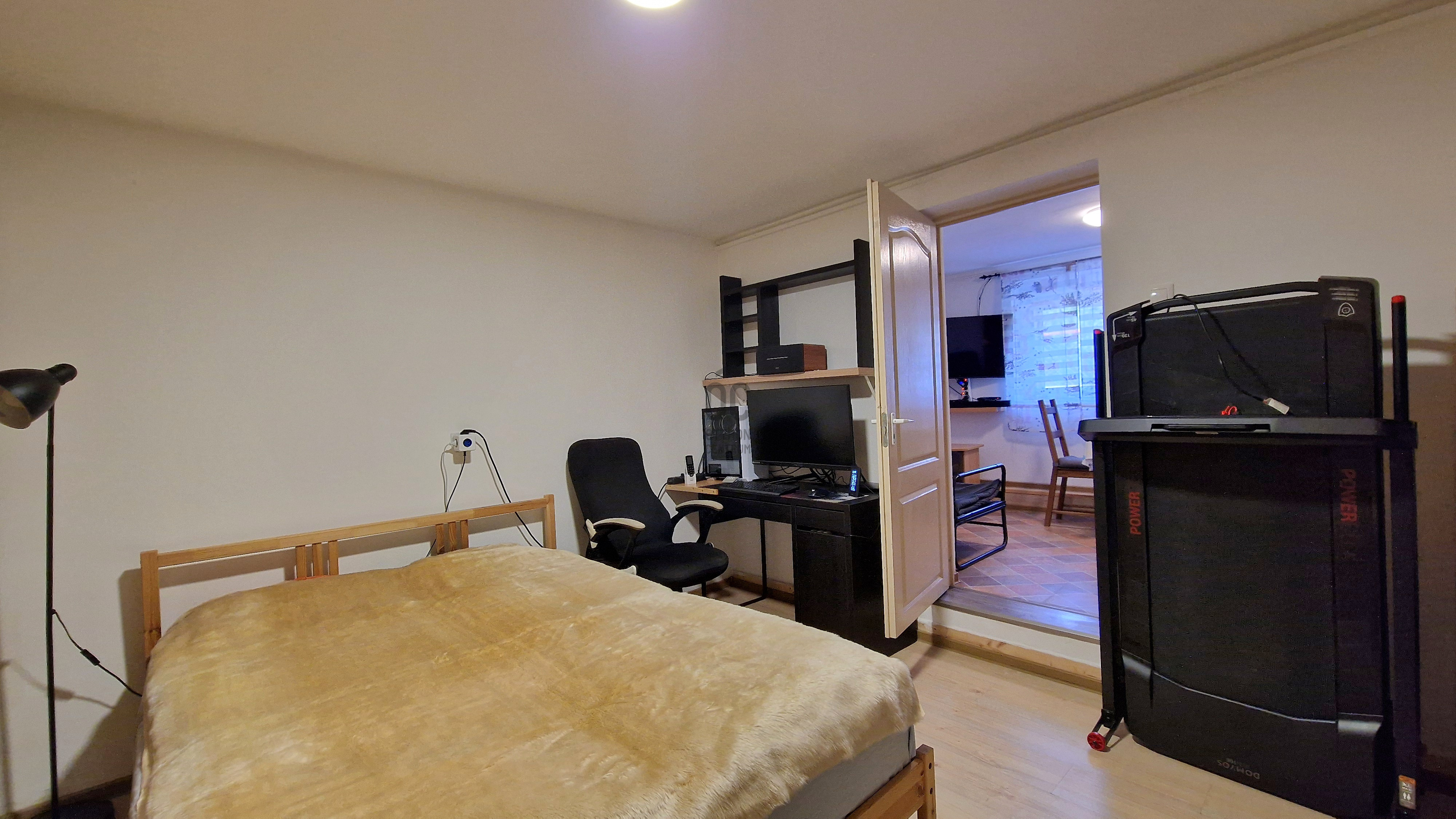 Gallery zoom image