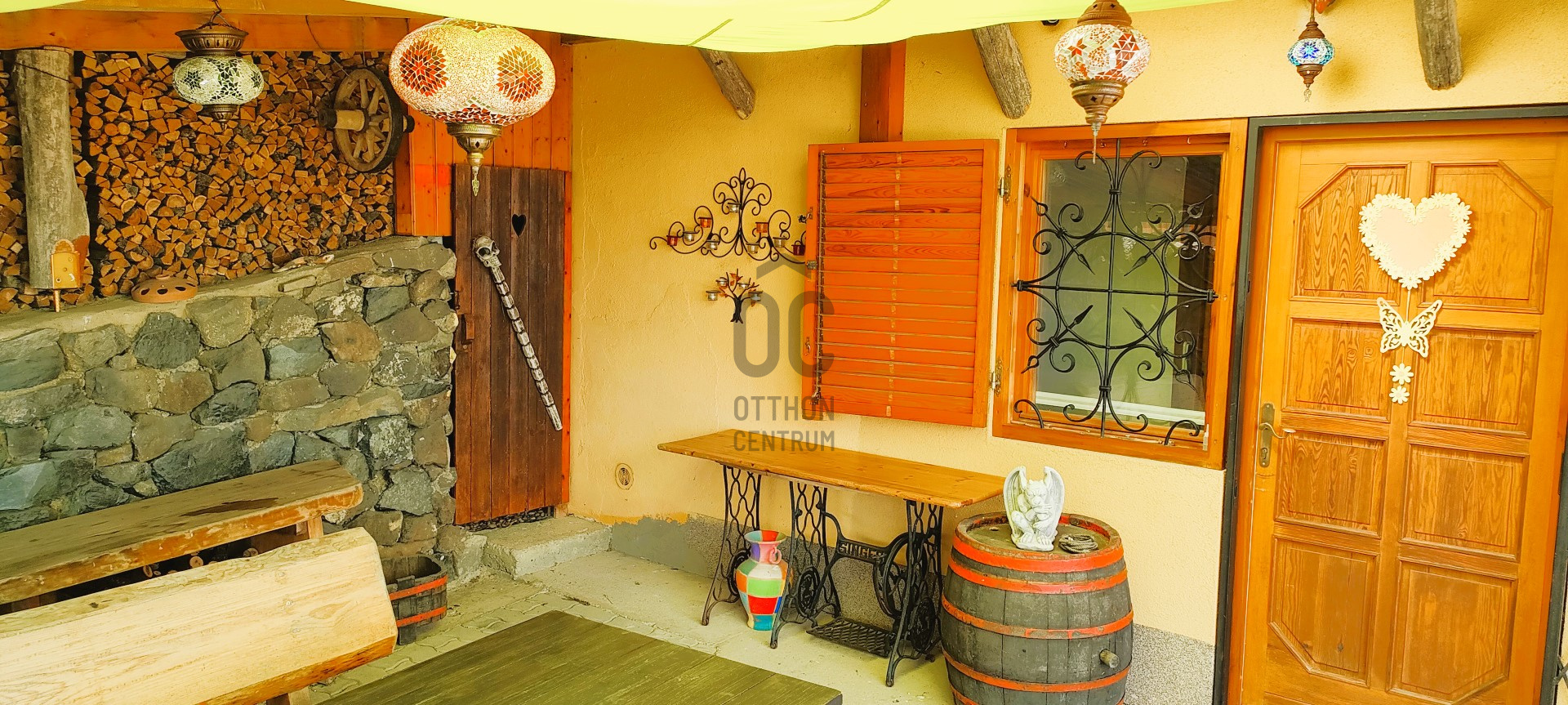 Gallery zoom image