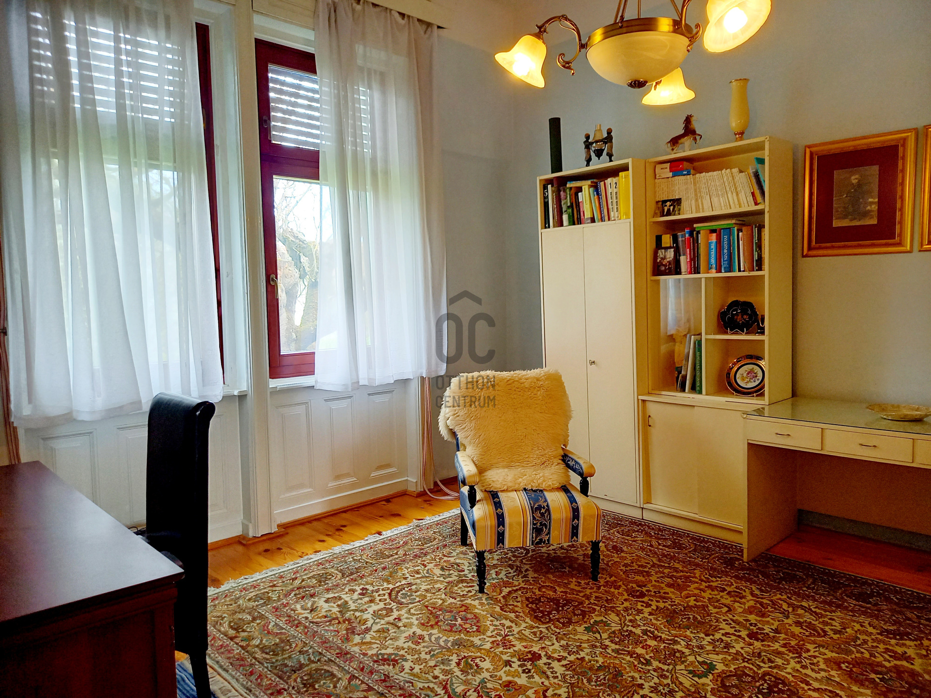 Gallery zoom image