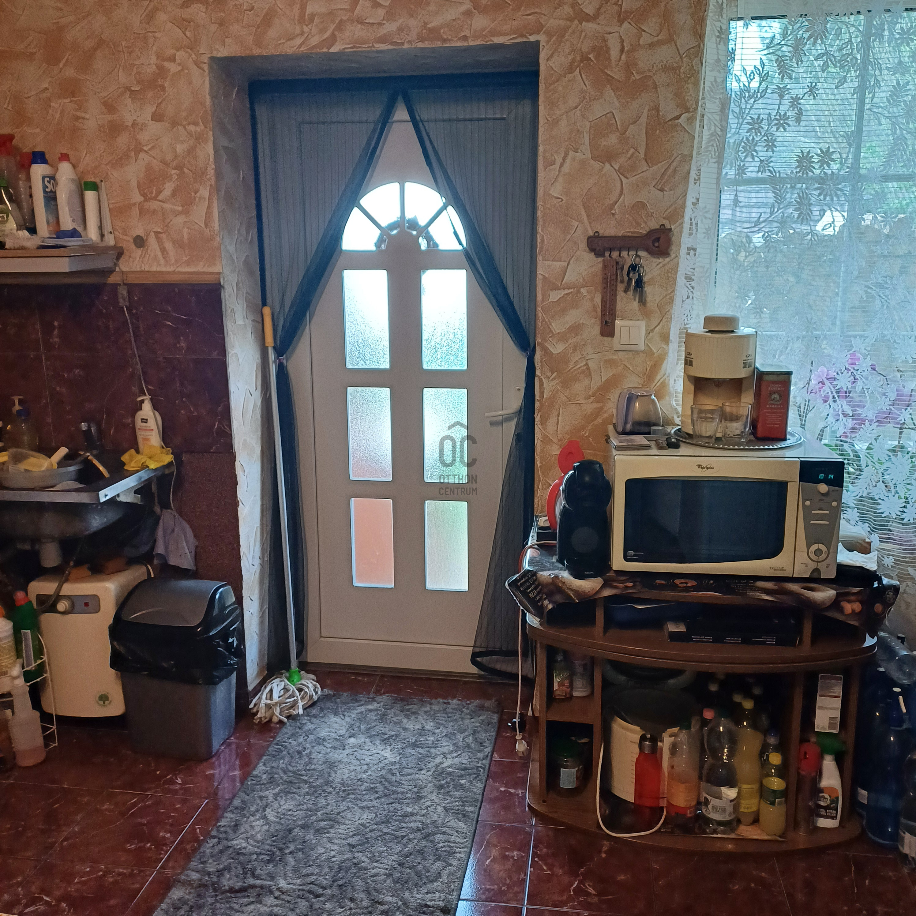 Gallery zoom image