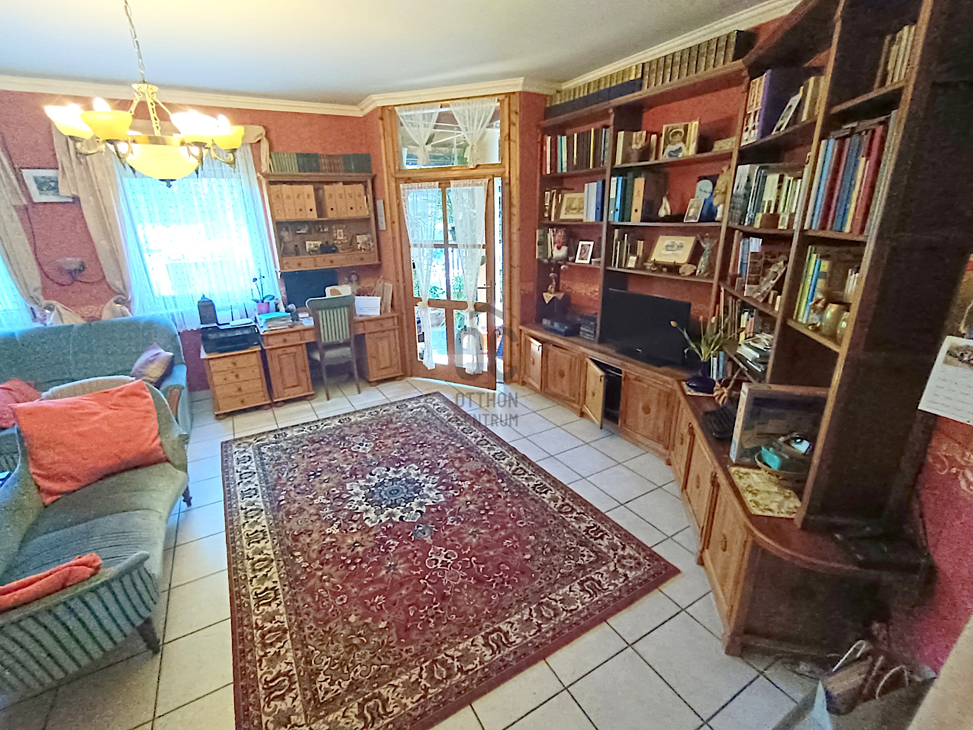 Gallery zoom image
