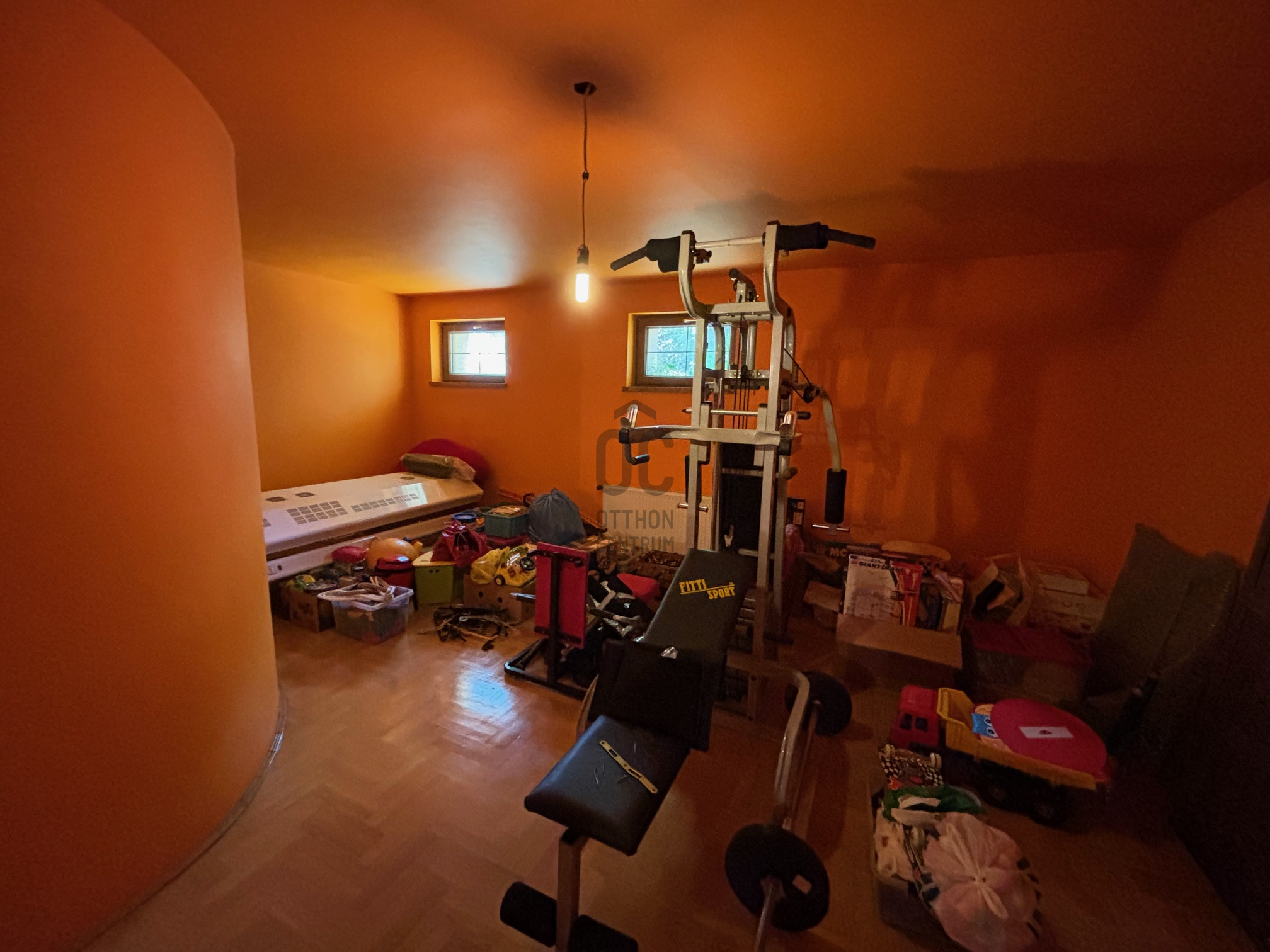 Gallery zoom image