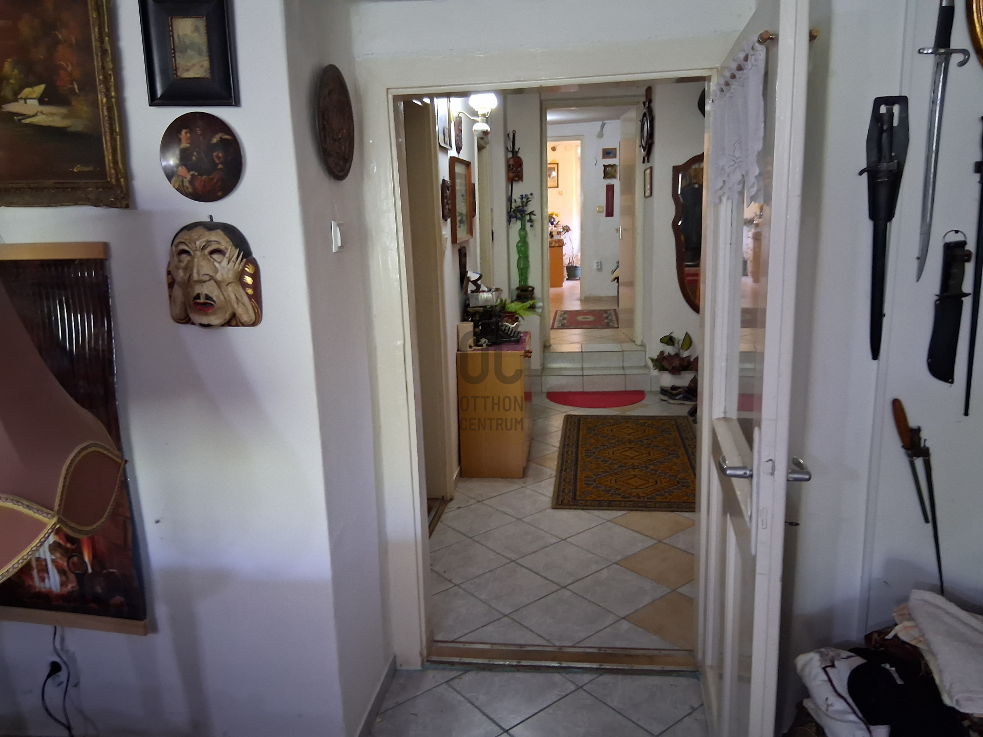 Gallery zoom image