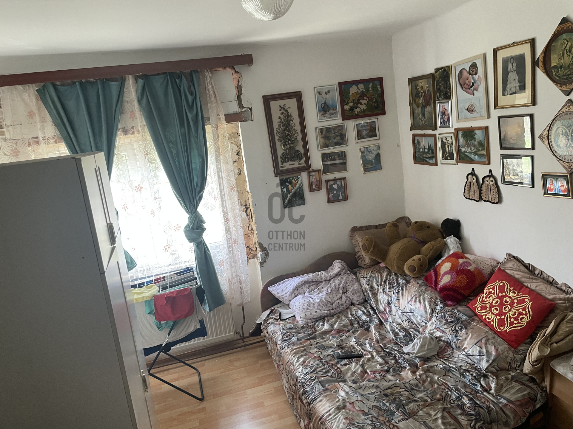 Gallery zoom image
