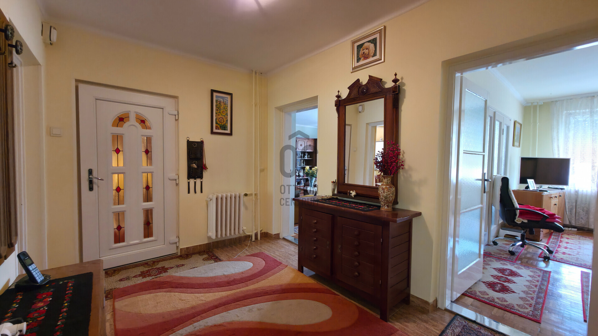 Gallery zoom image