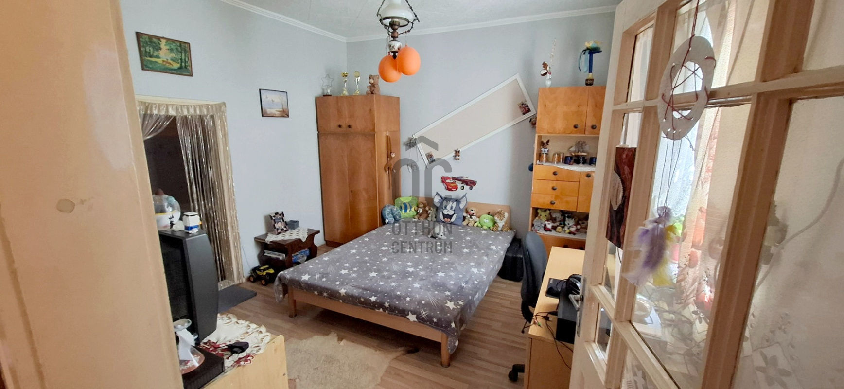 Gallery zoom image