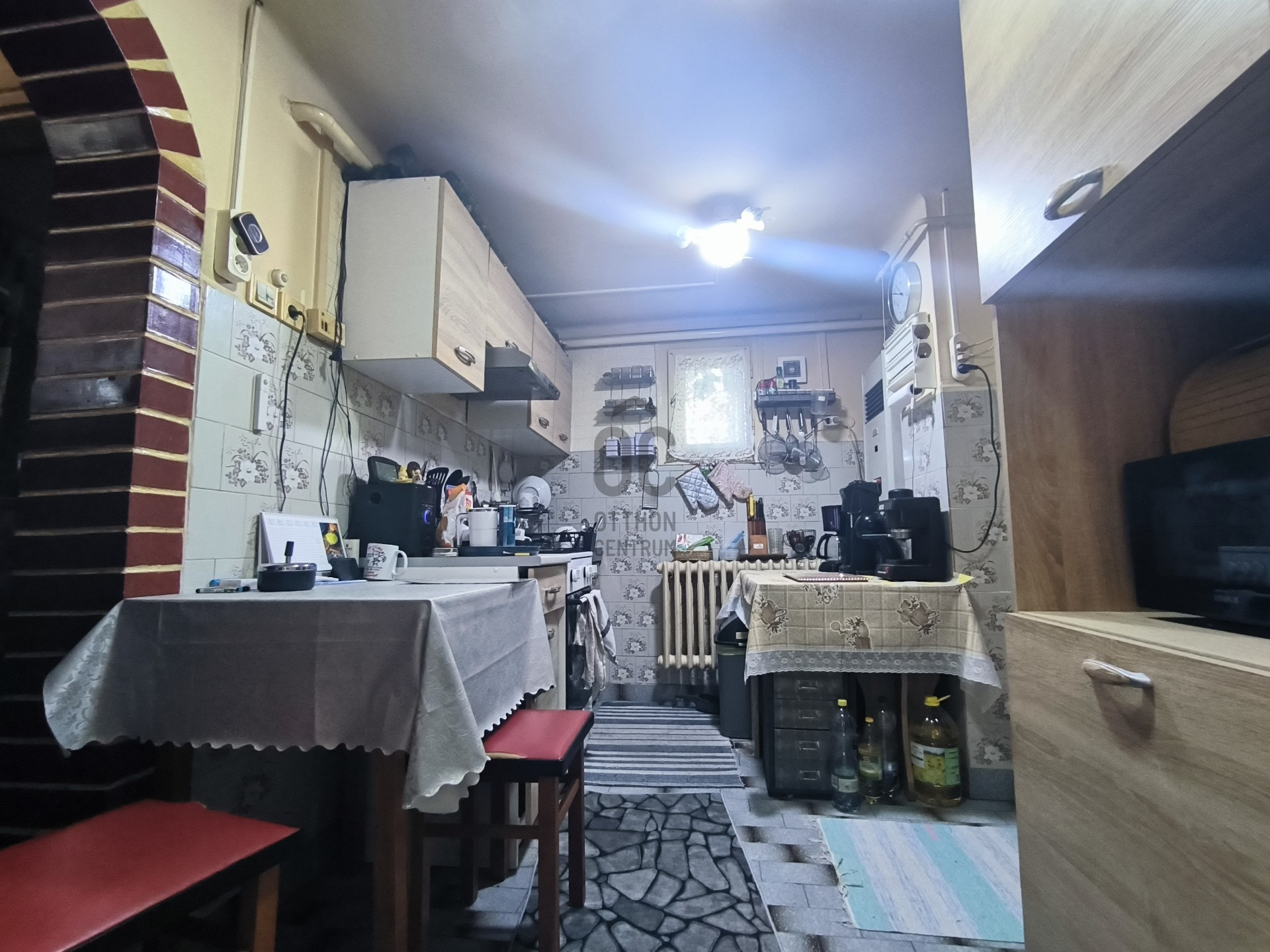 Gallery zoom image
