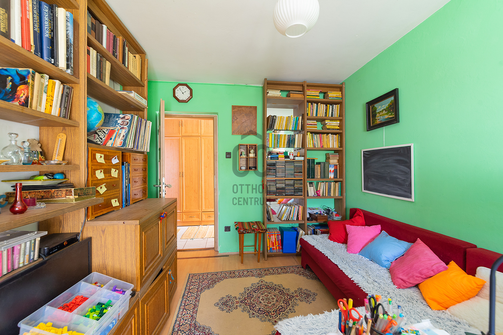 Gallery zoom image