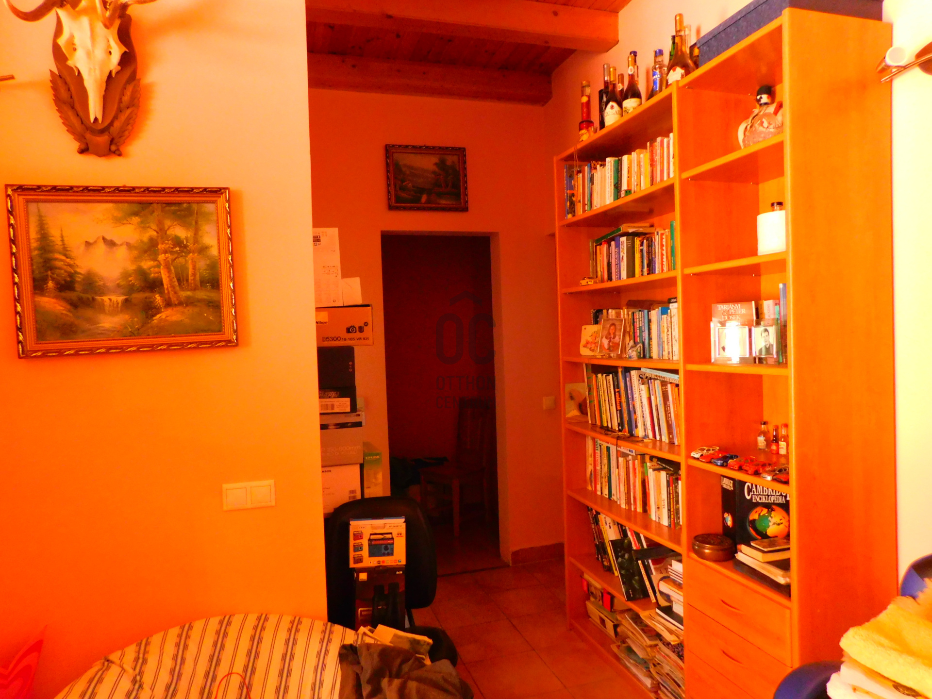 Gallery zoom image