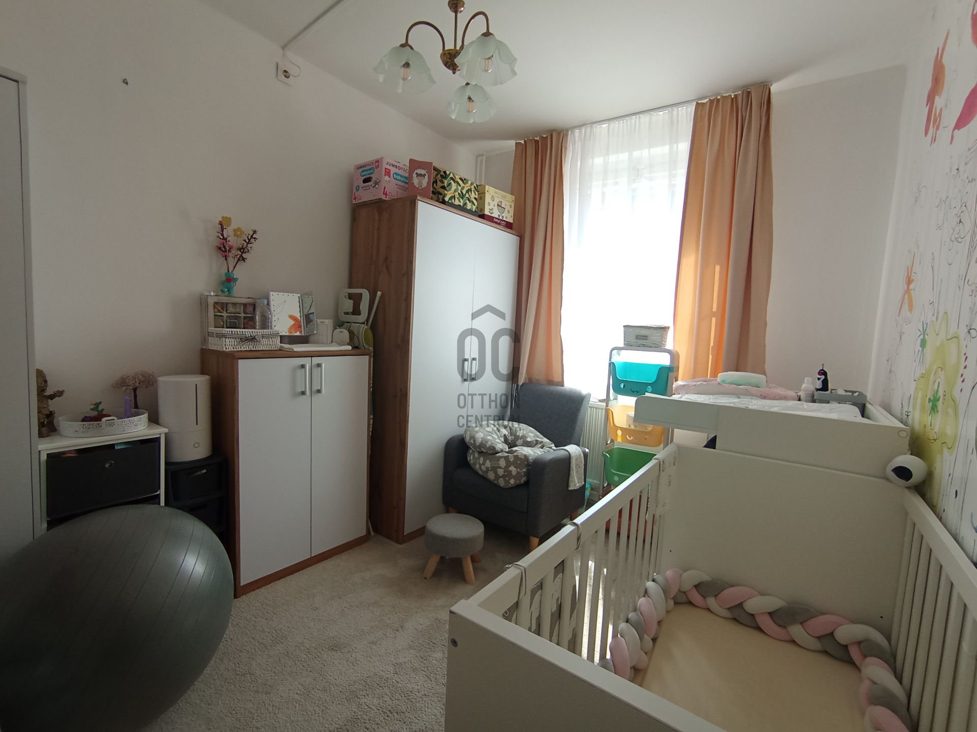 Gallery zoom image
