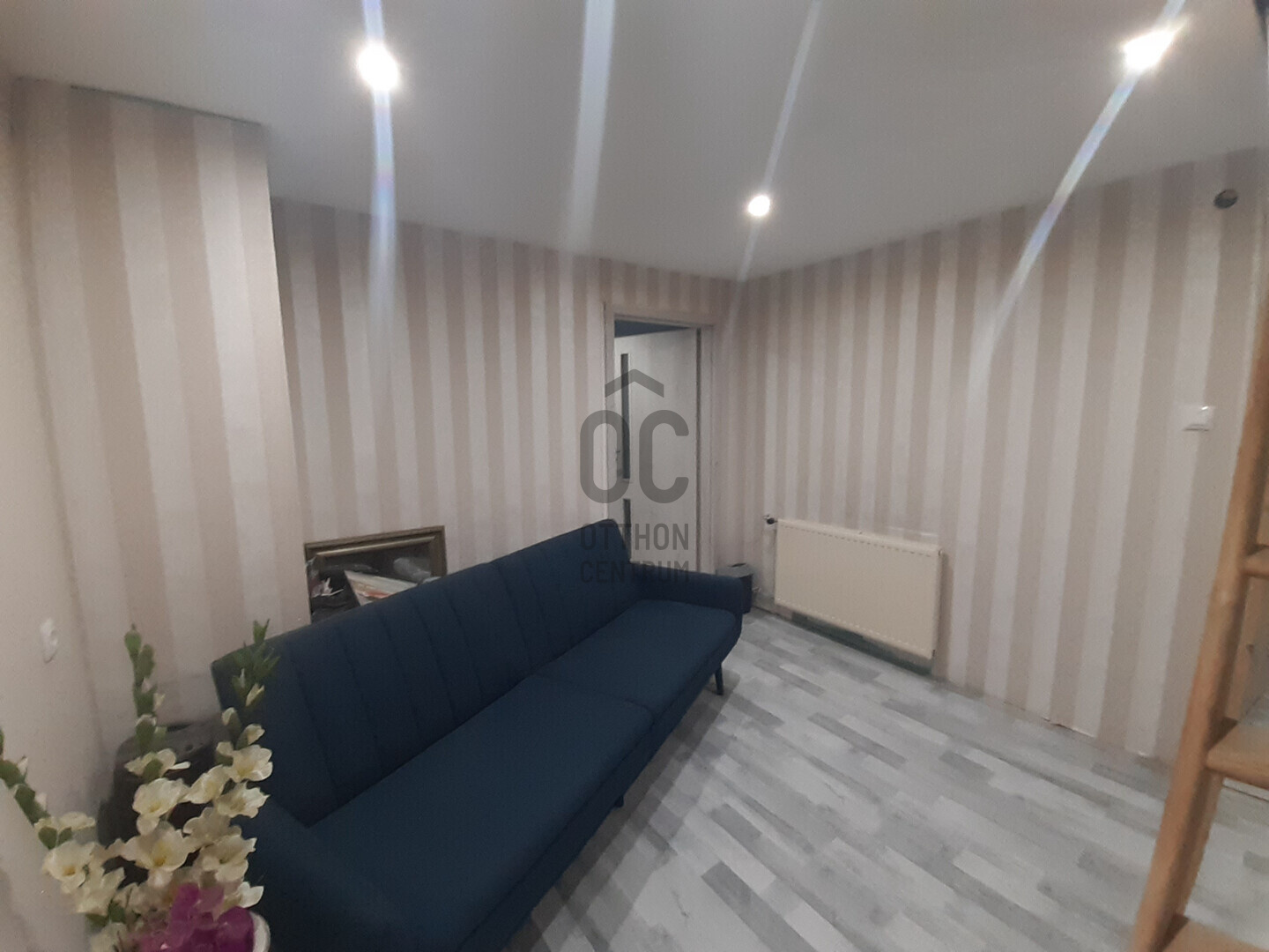 Gallery zoom image