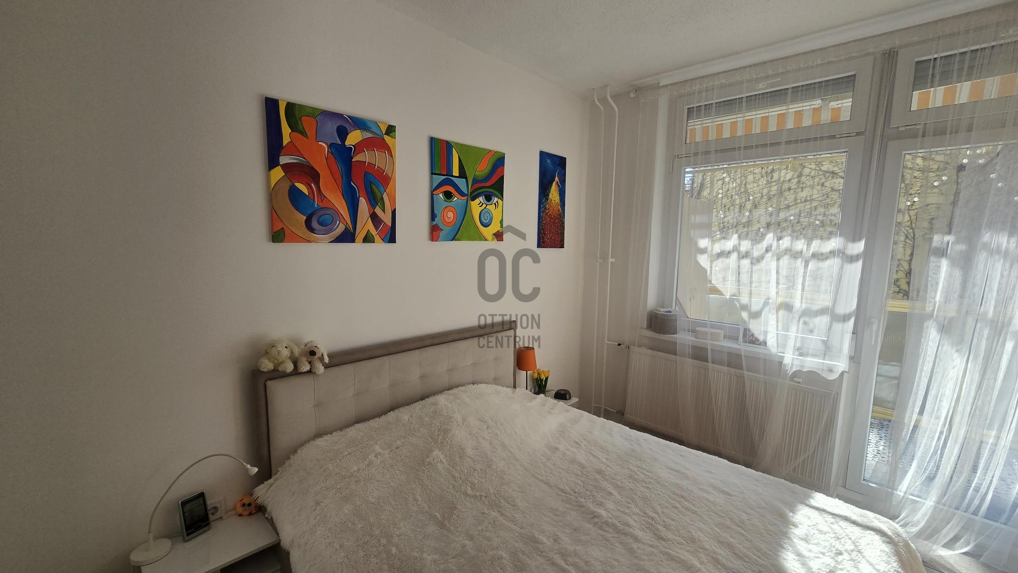 Gallery zoom image
