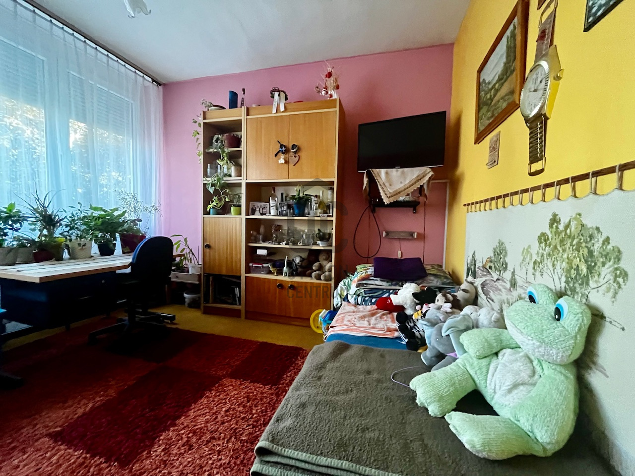 Gallery zoom image