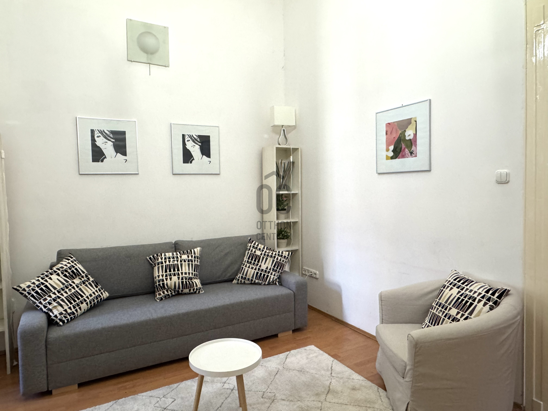 Gallery zoom image