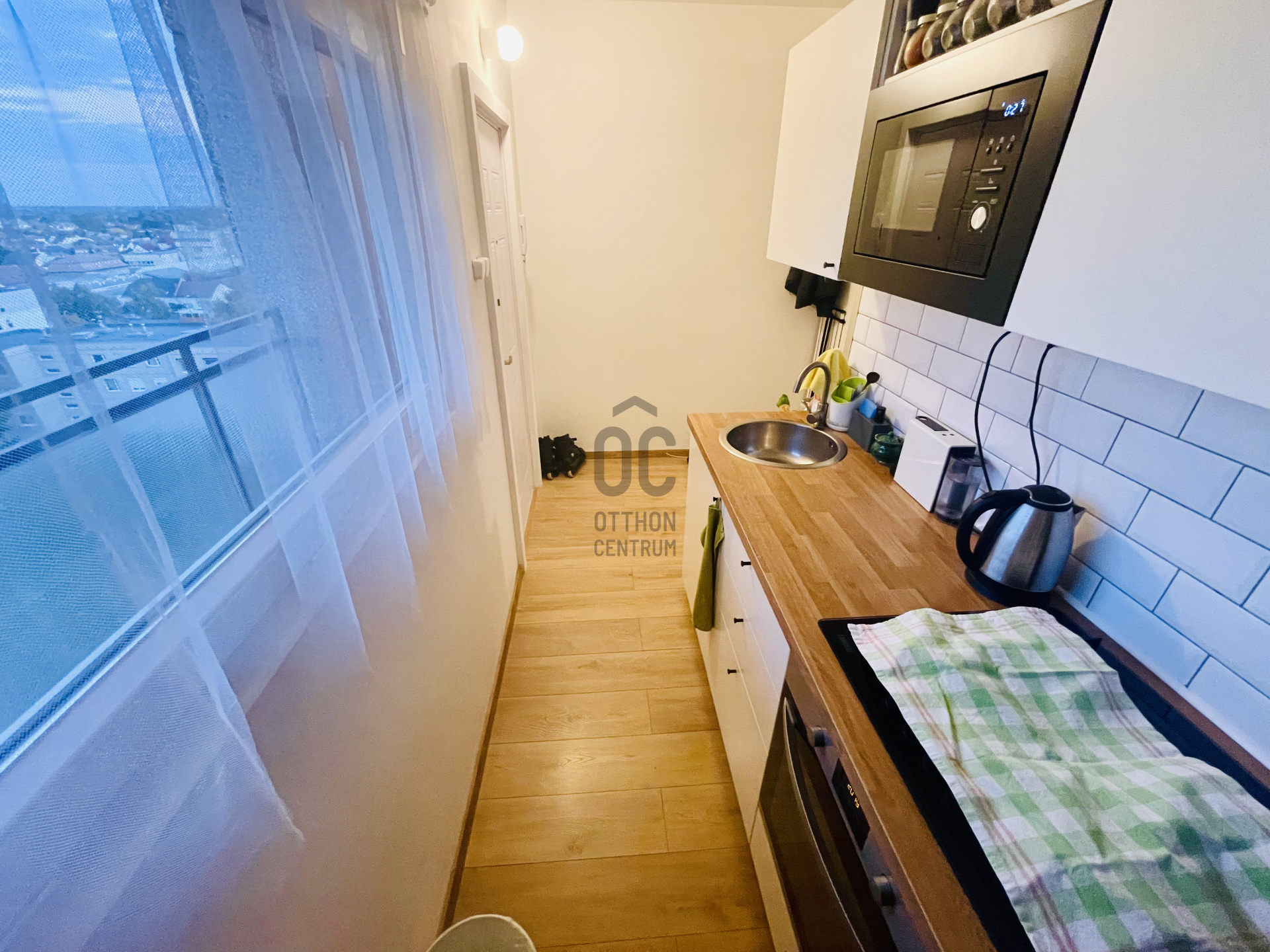 Gallery zoom image
