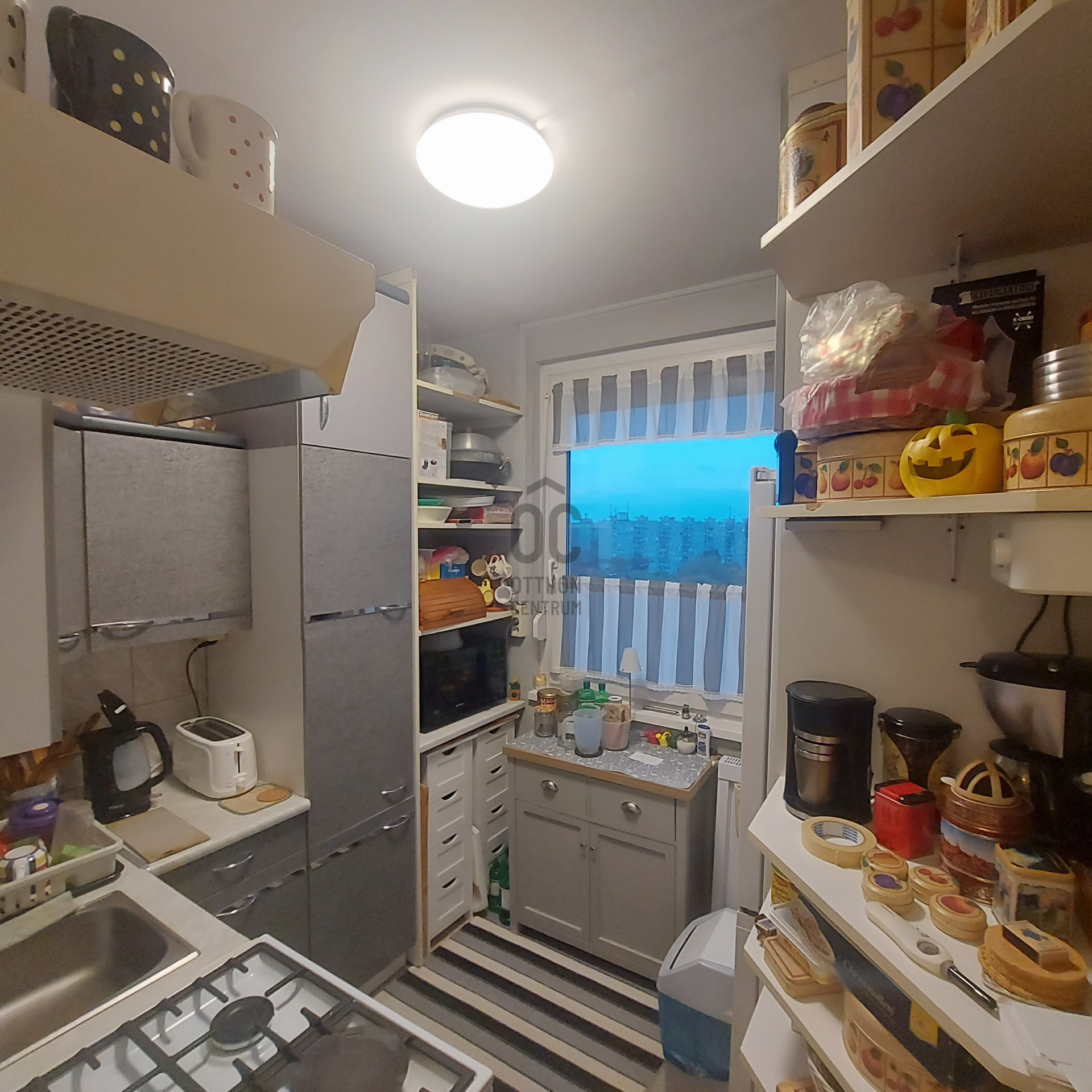Gallery zoom image