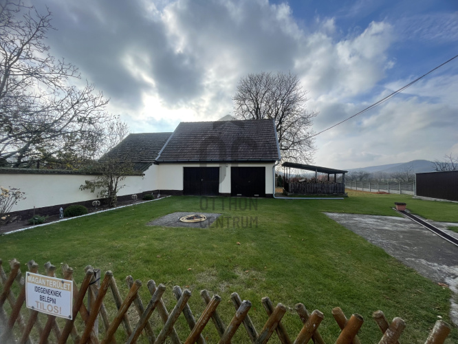 4 bed · 198m² · Üzlethelyiség · 79.990.000 Ft