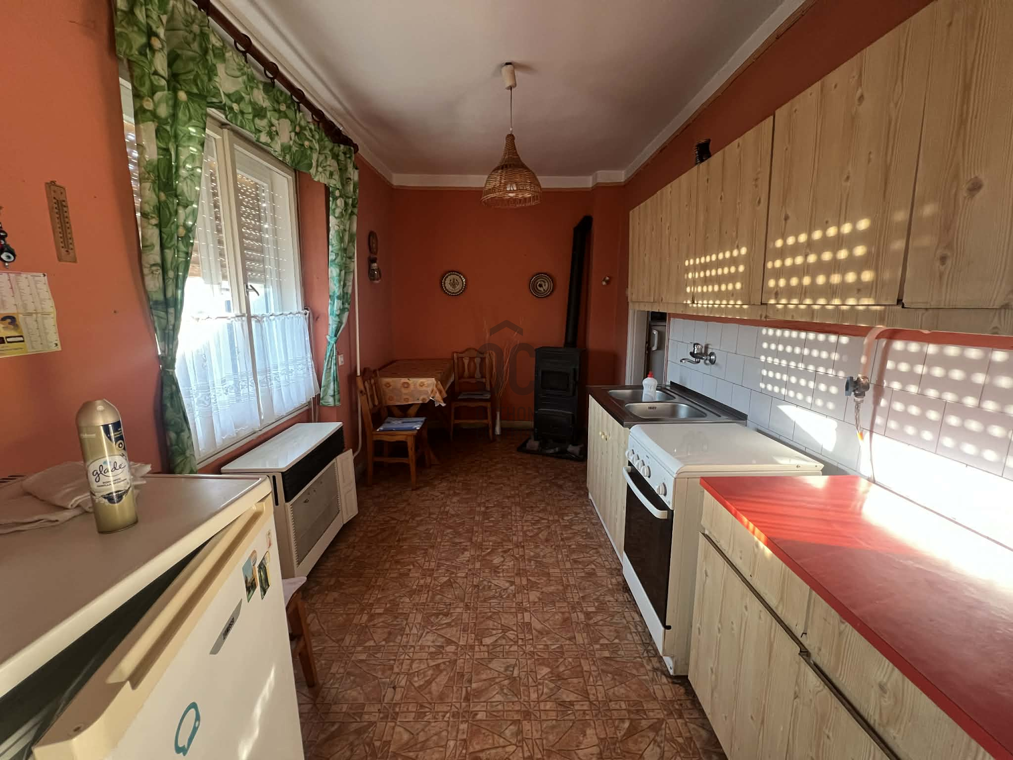 Gallery zoom image