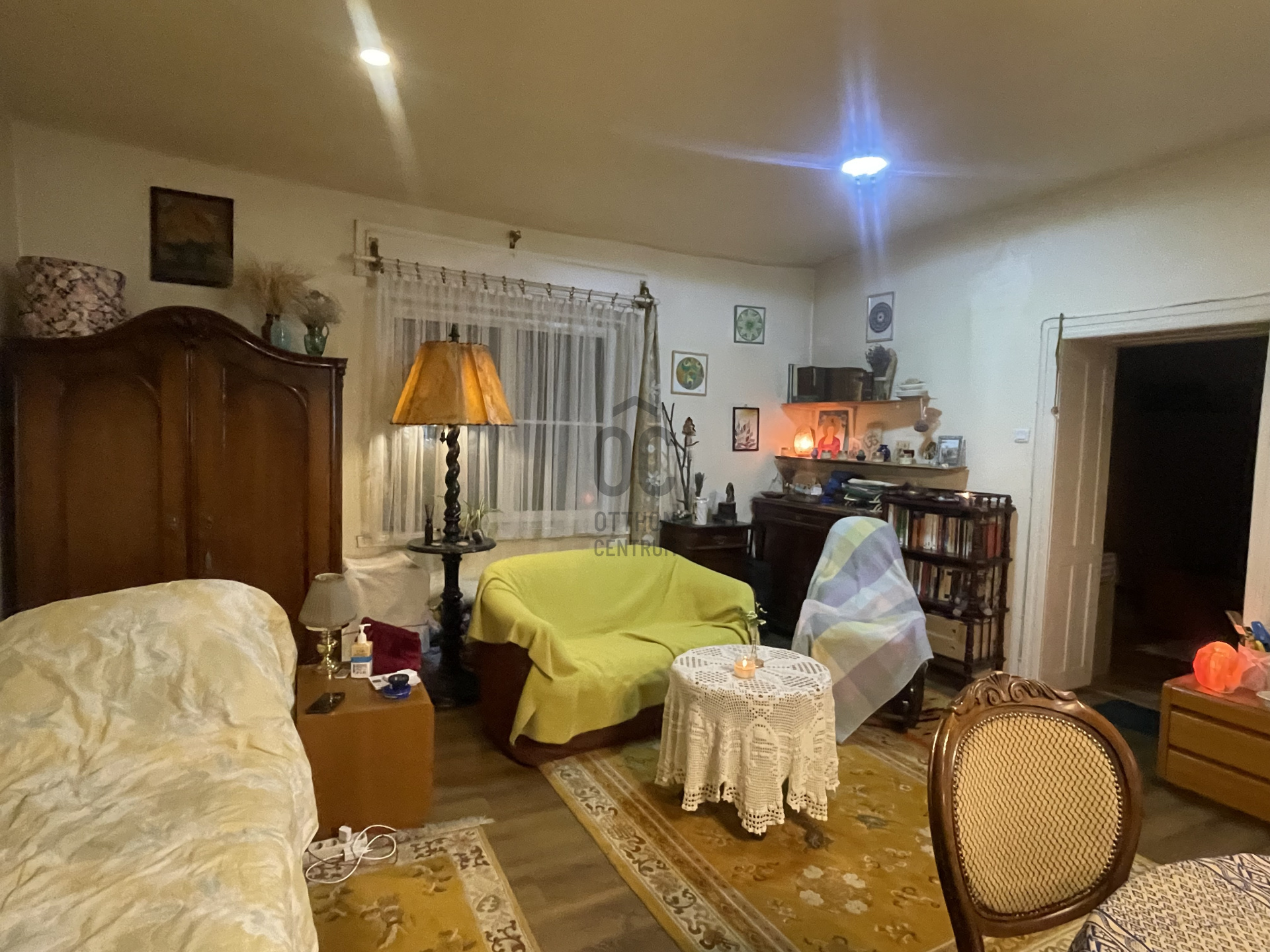 Gallery zoom image