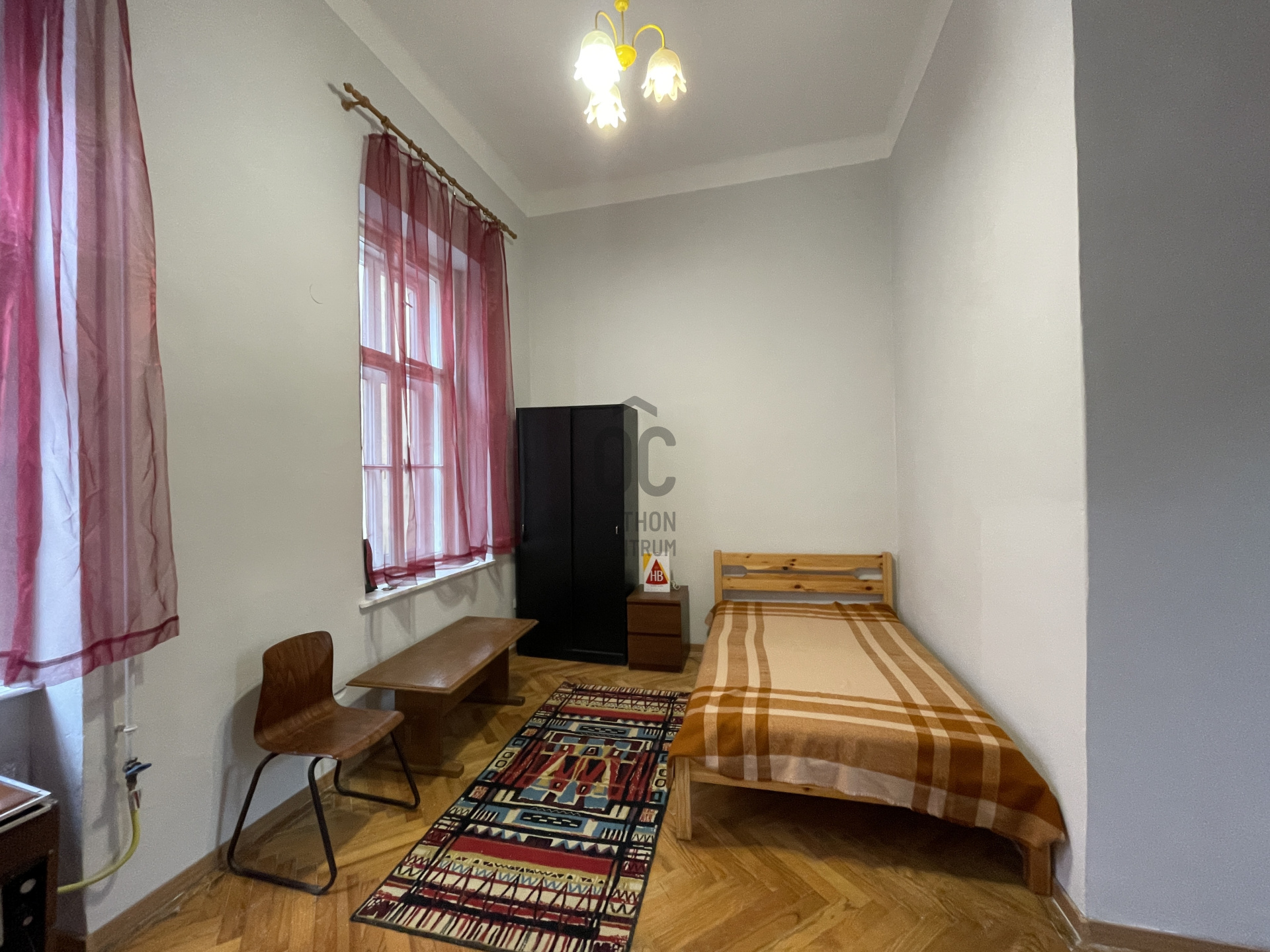 Gallery zoom image