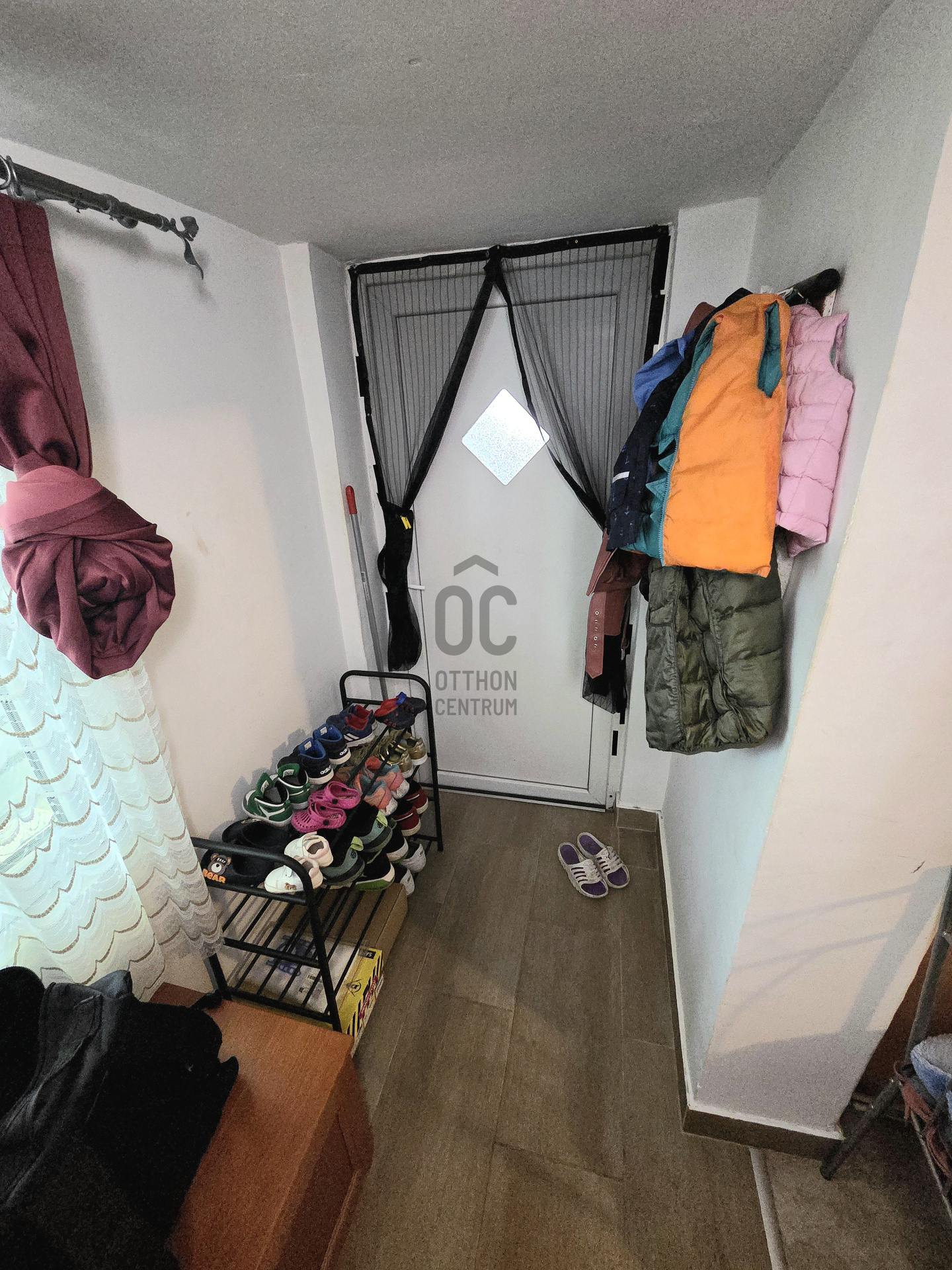 Gallery zoom image