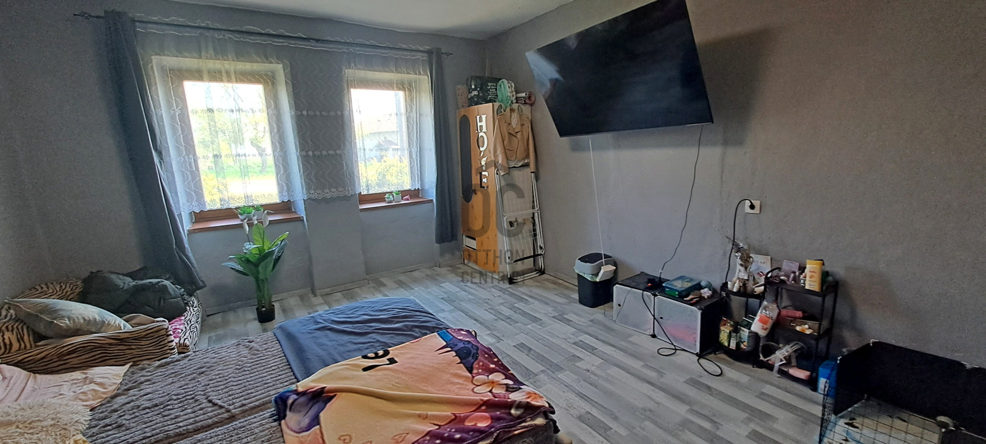 Gallery zoom image