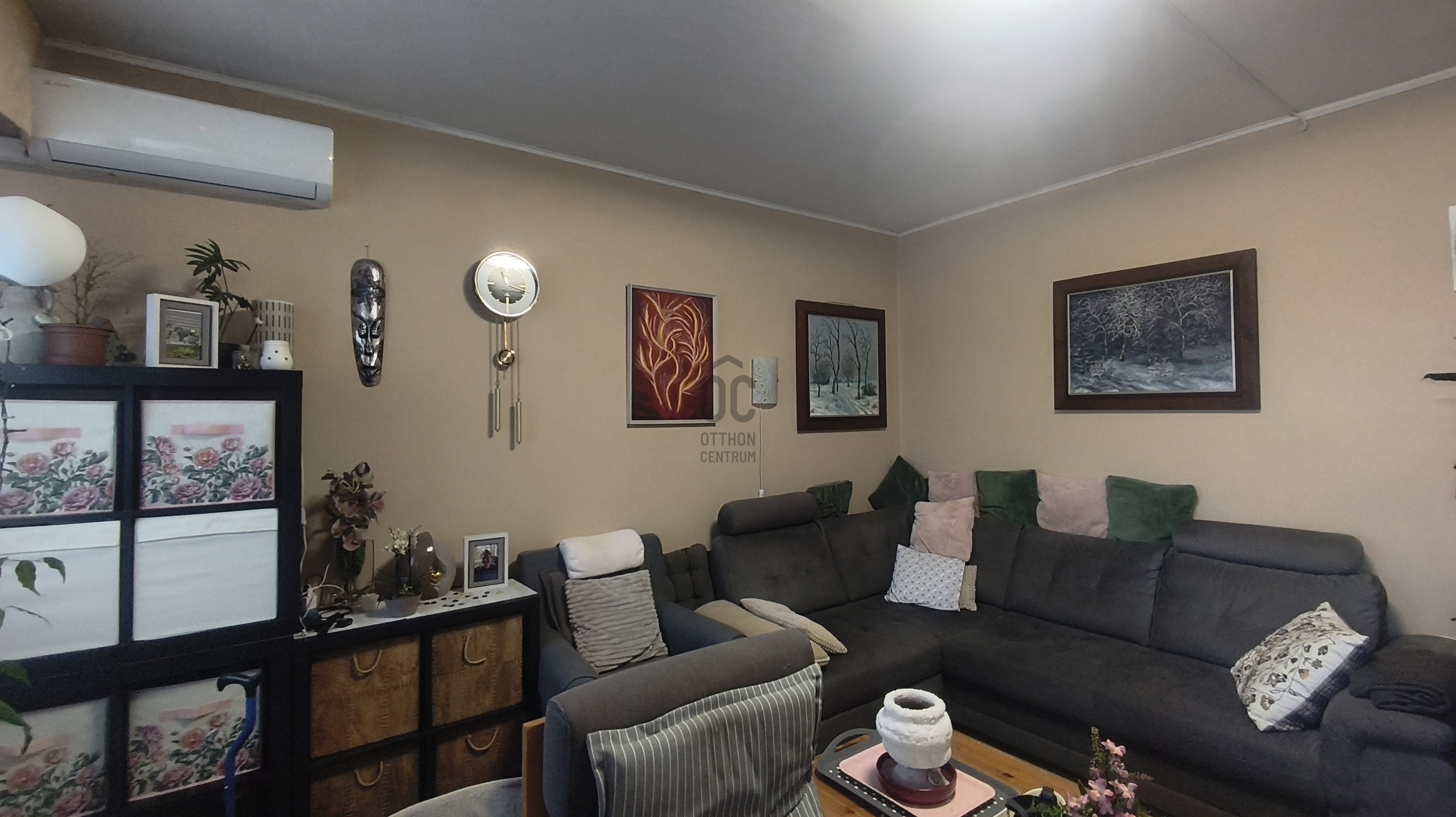 Gallery zoom image