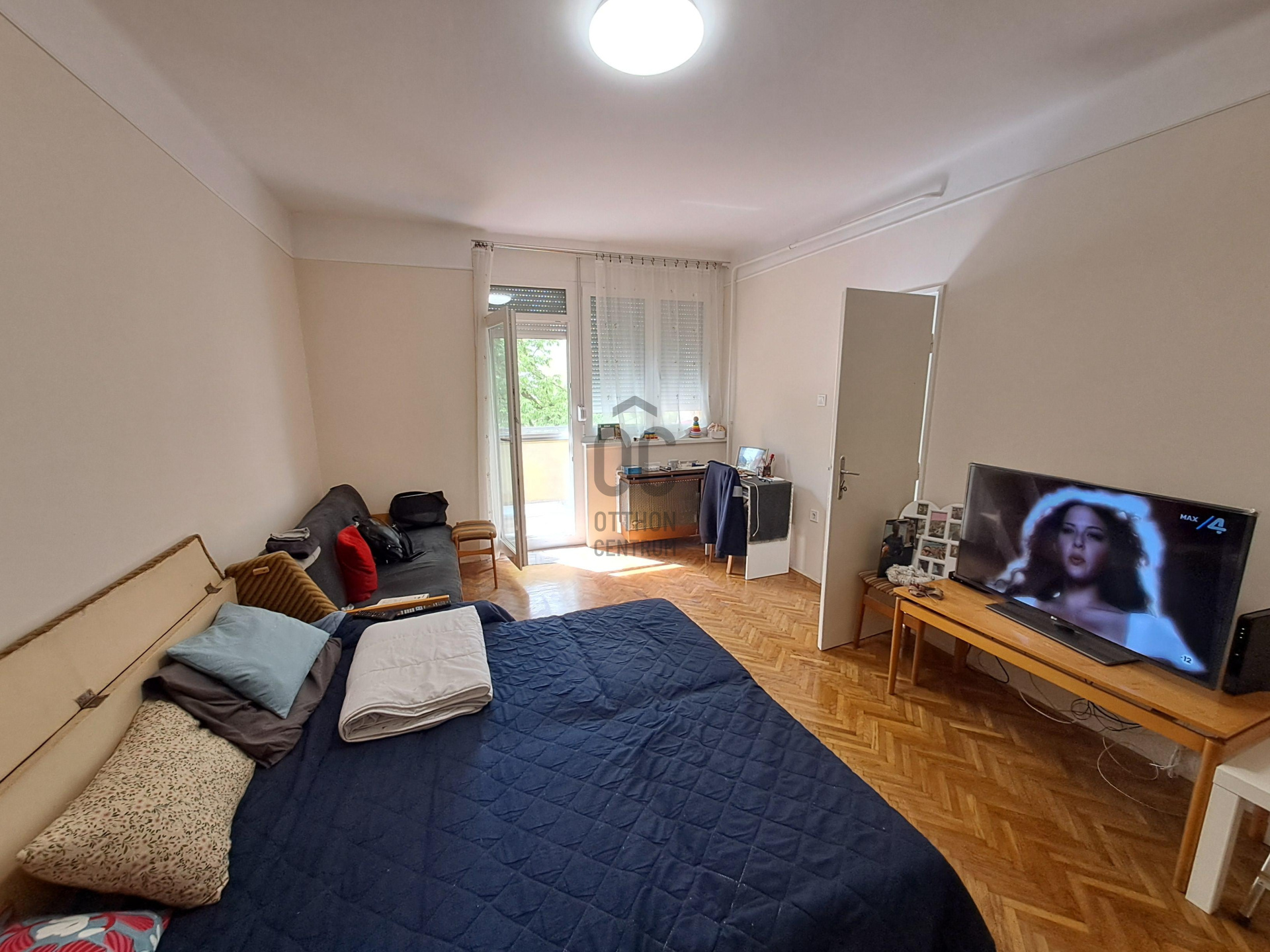 Gallery zoom image