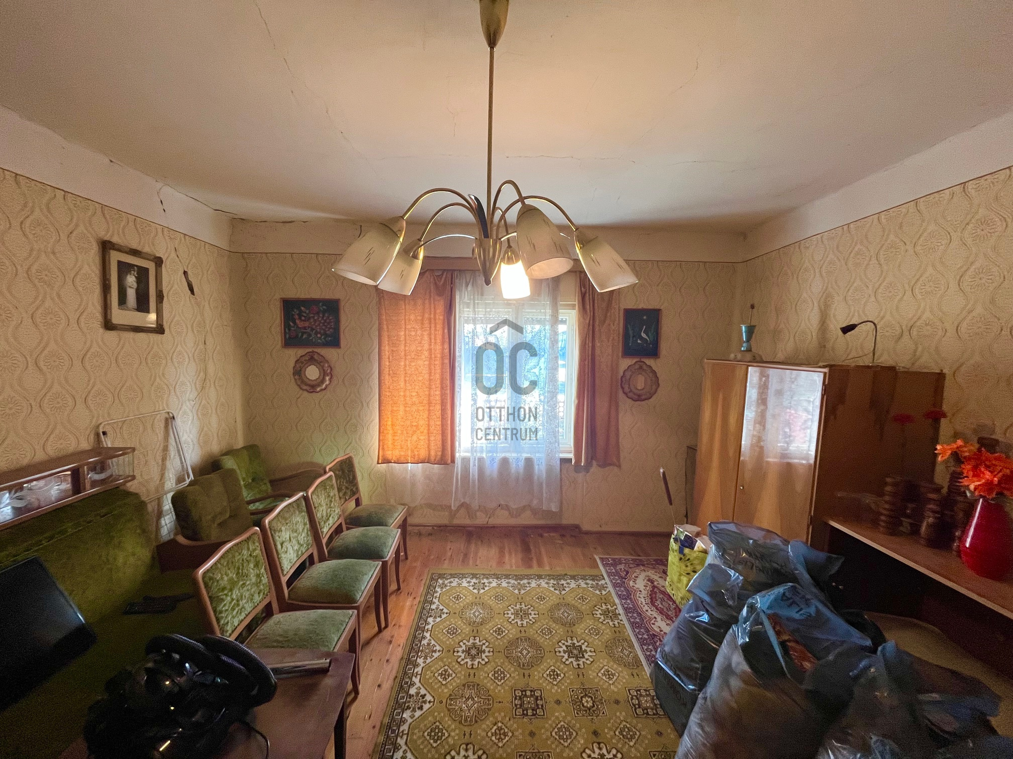 Gallery zoom image