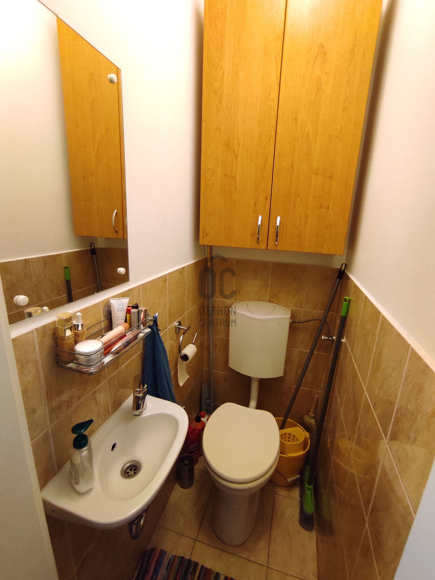 Gallery zoom image
