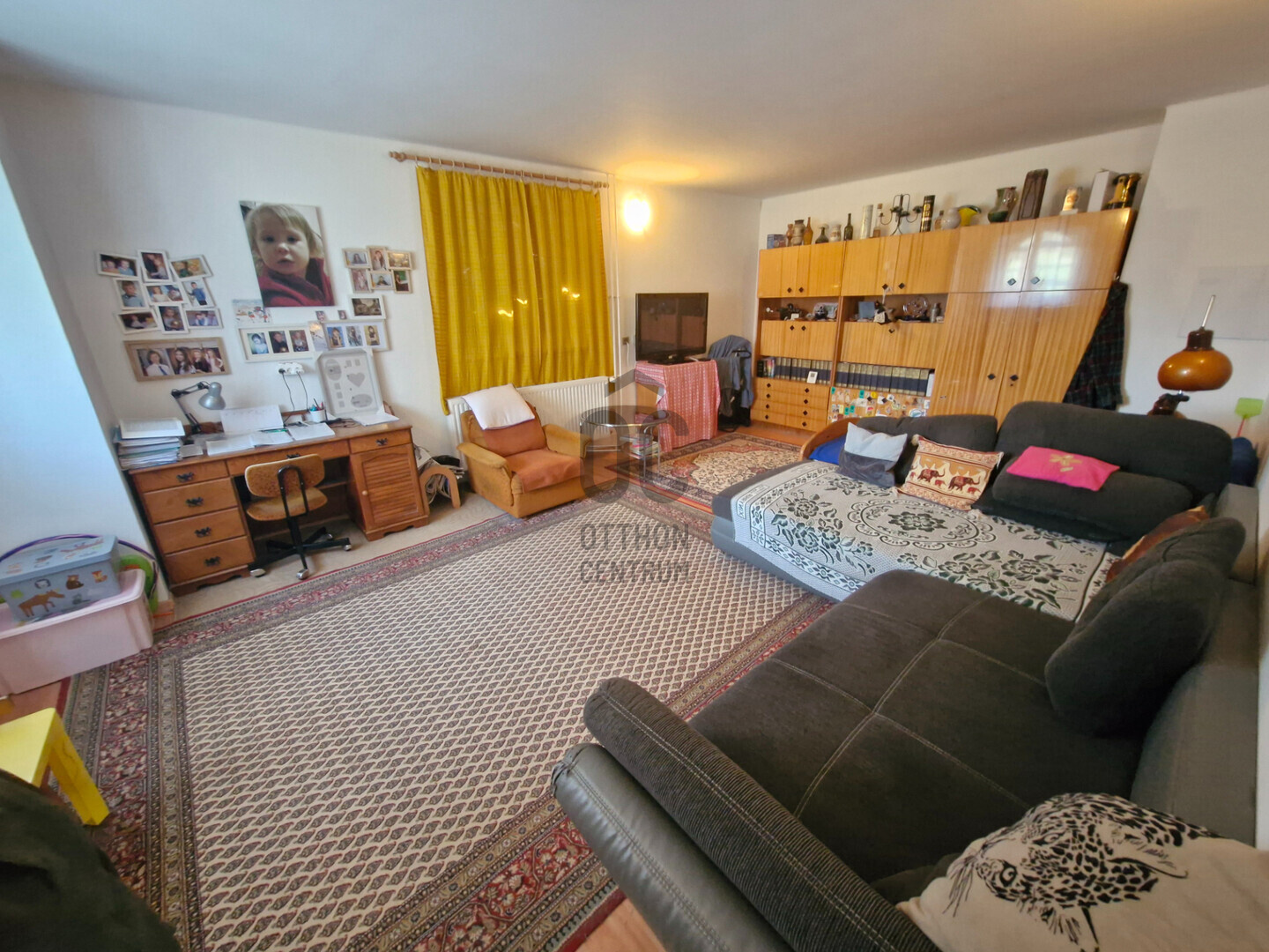 Gallery zoom image