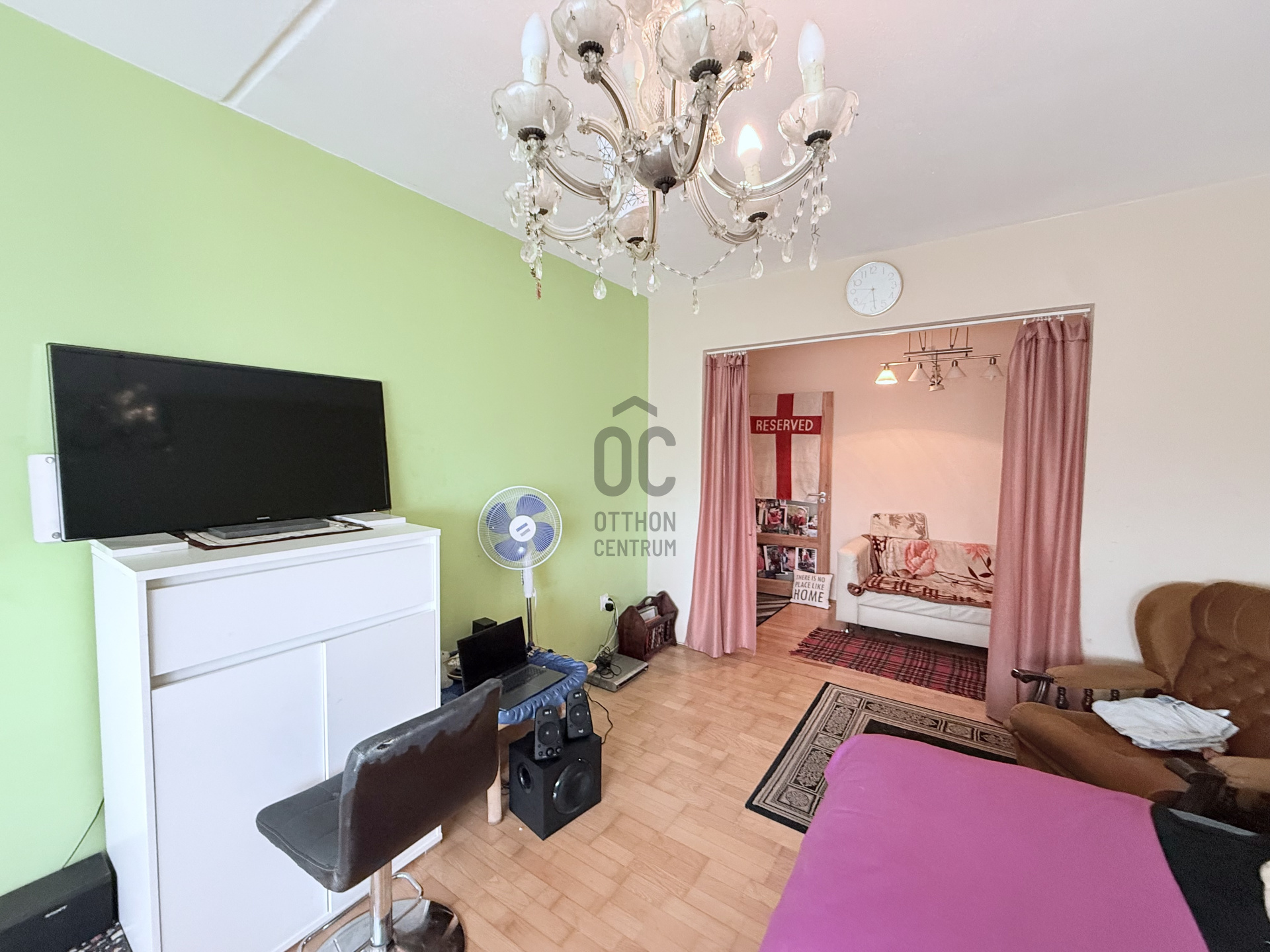 Gallery zoom image