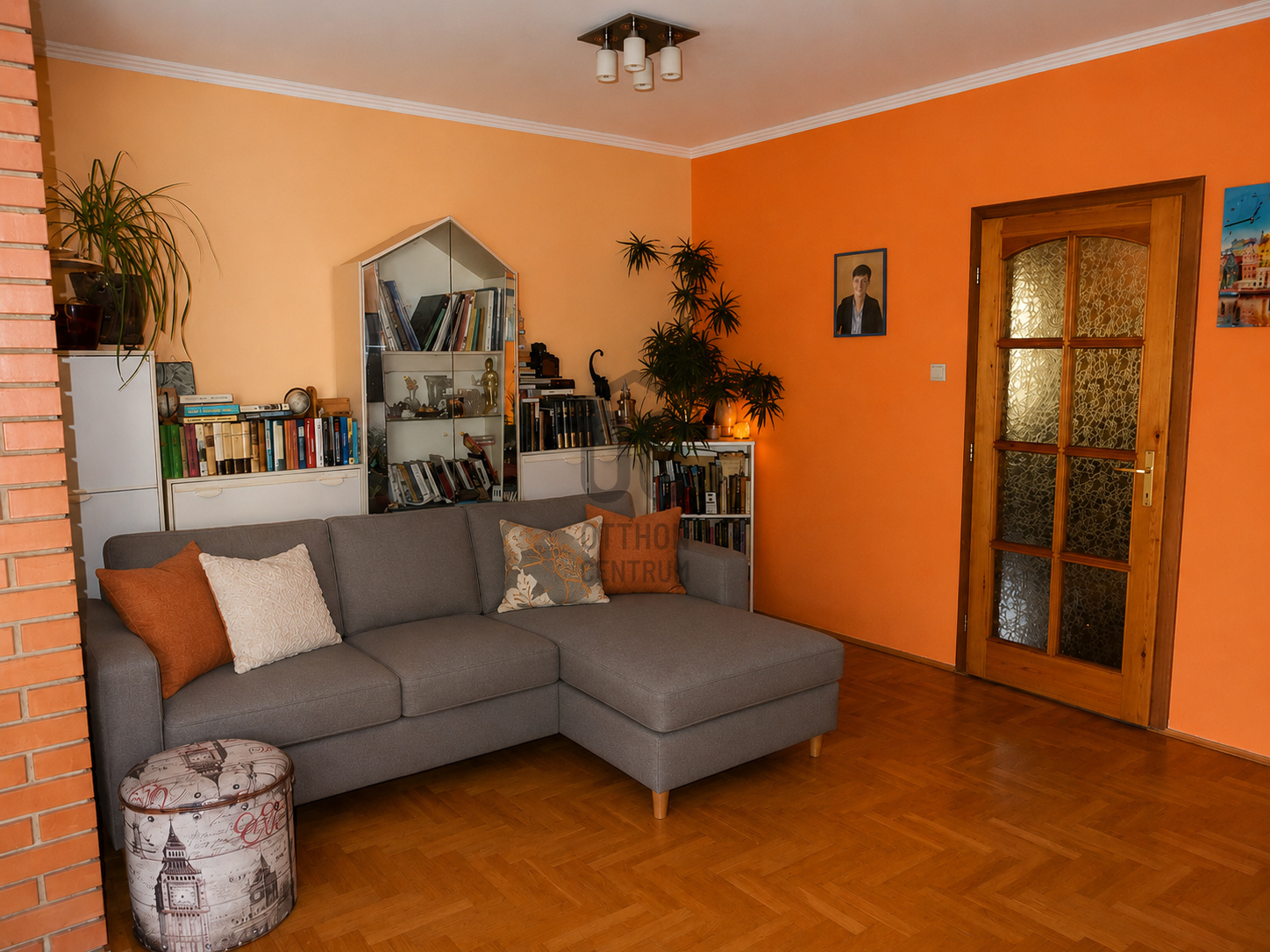 Gallery zoom image