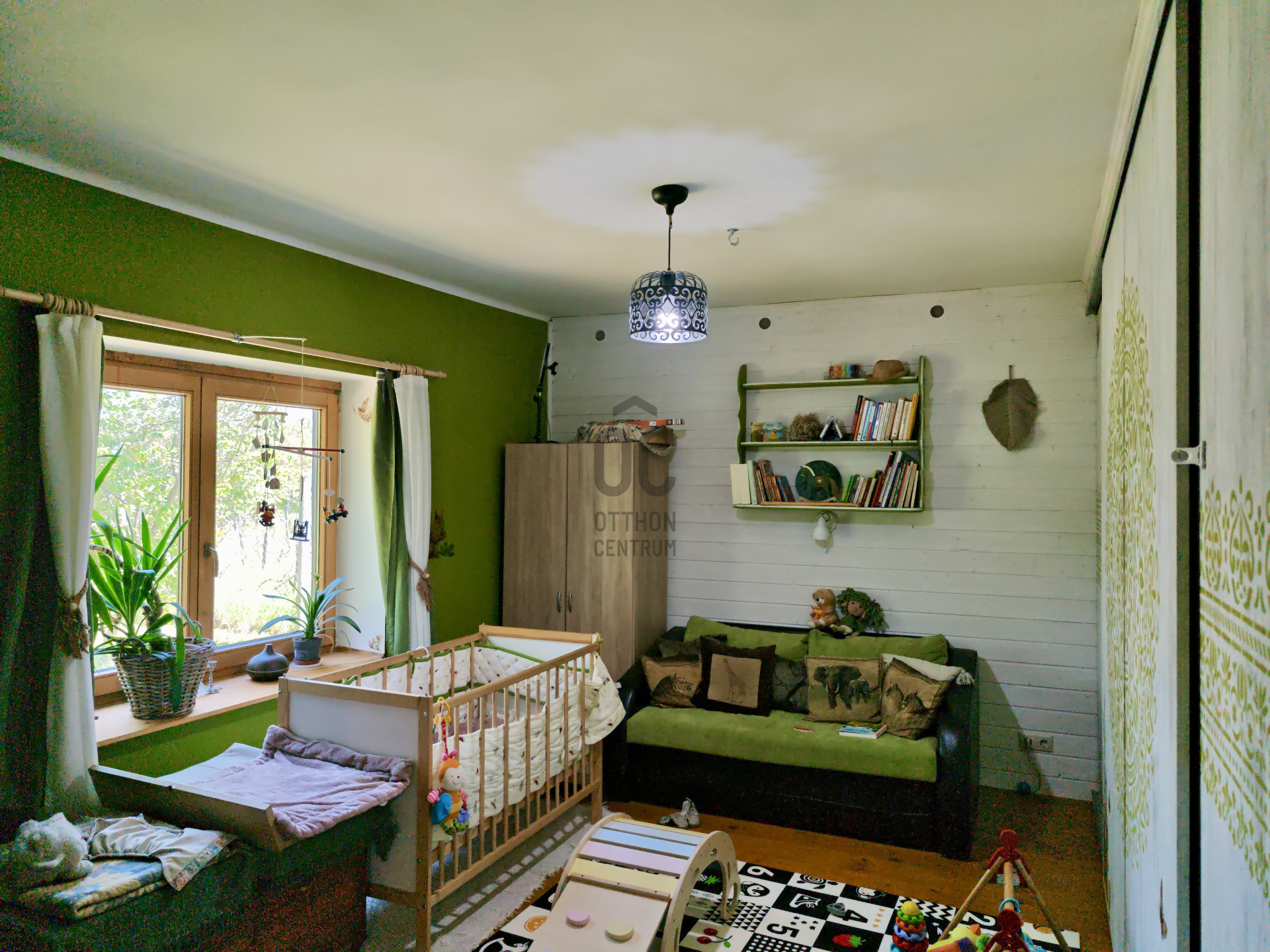 Gallery zoom image