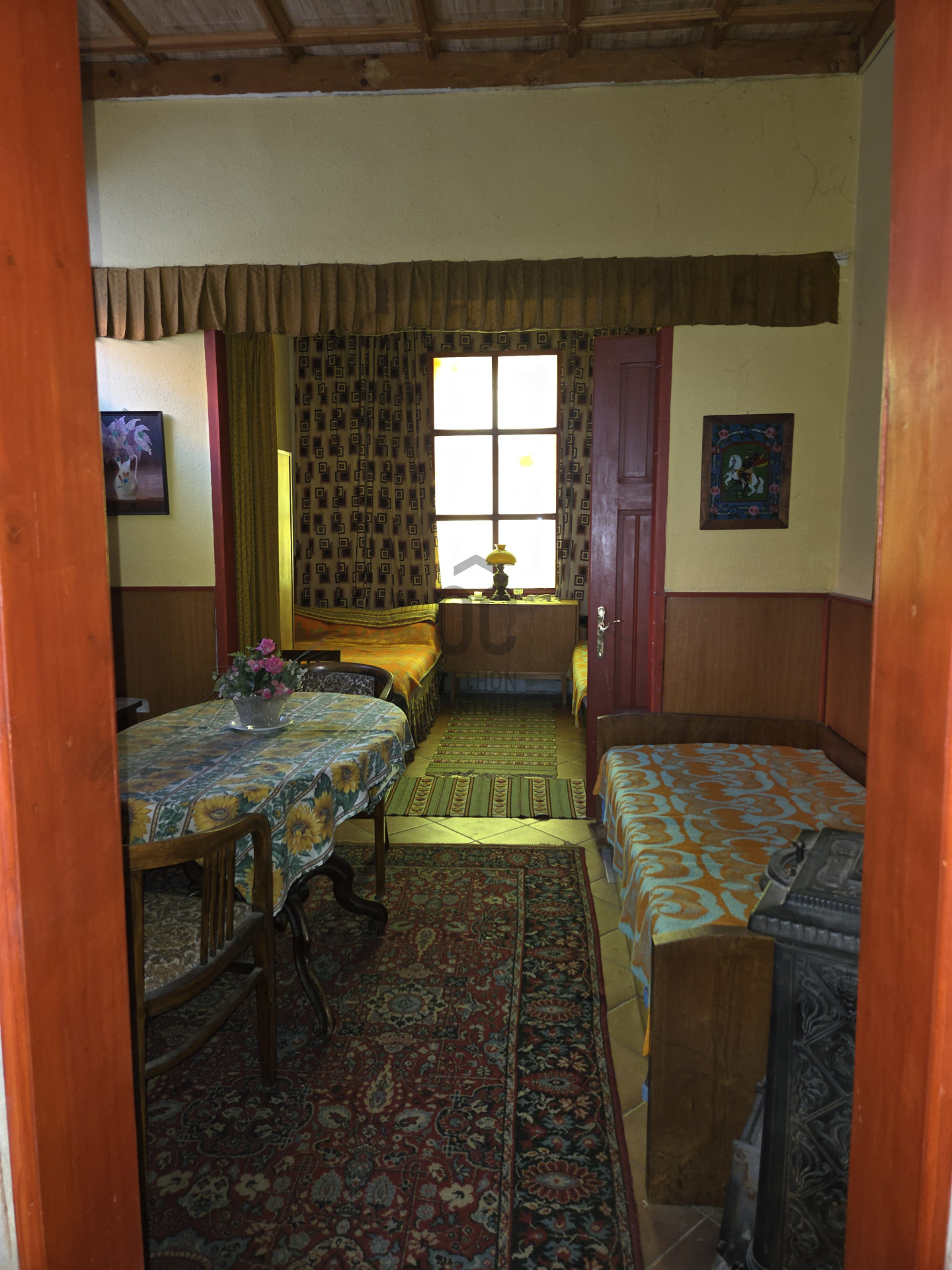 Gallery zoom image
