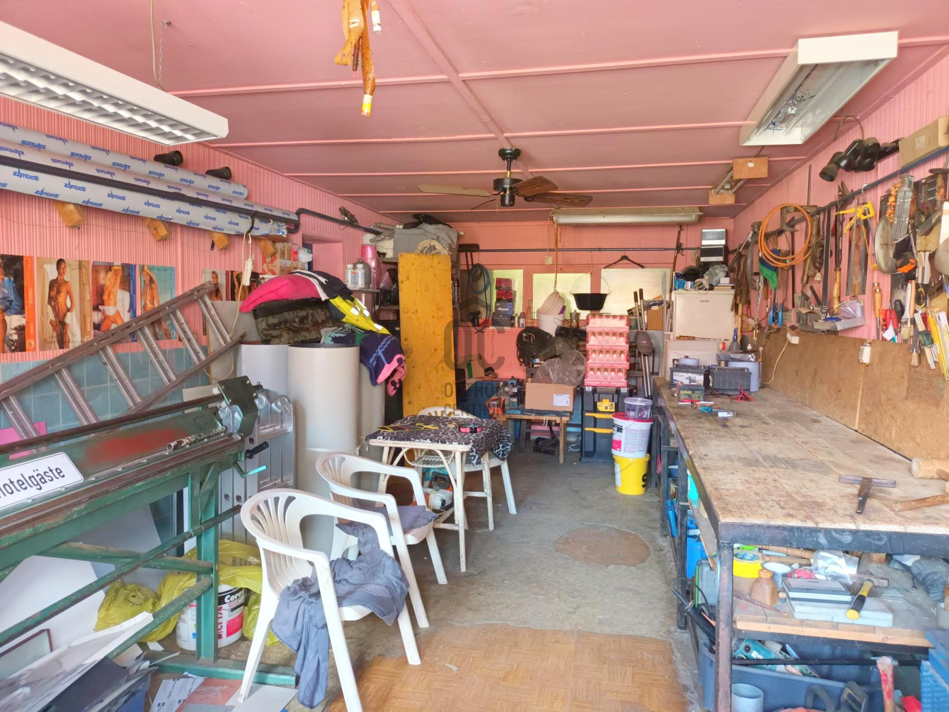 Gallery zoom image