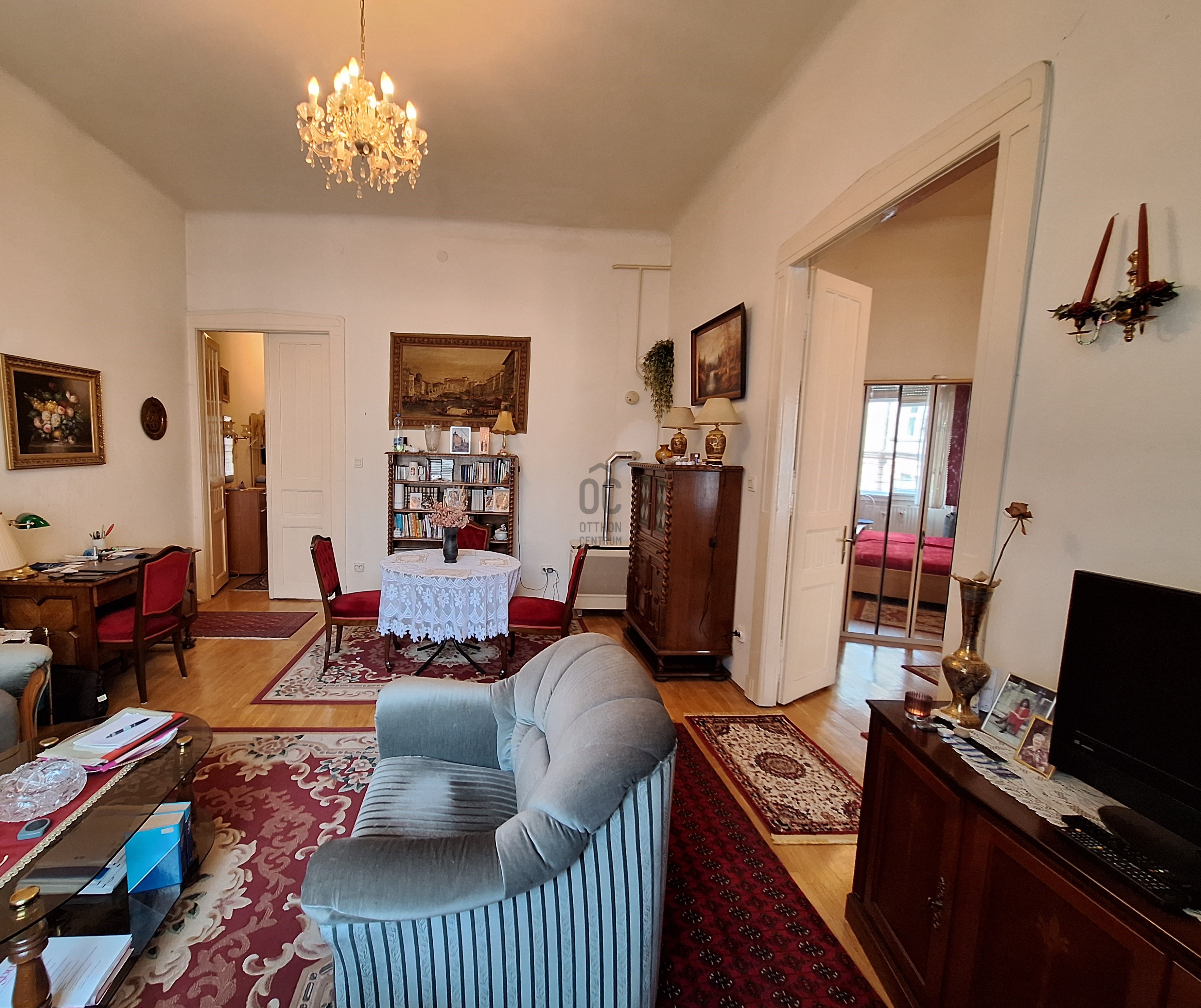 Gallery zoom image