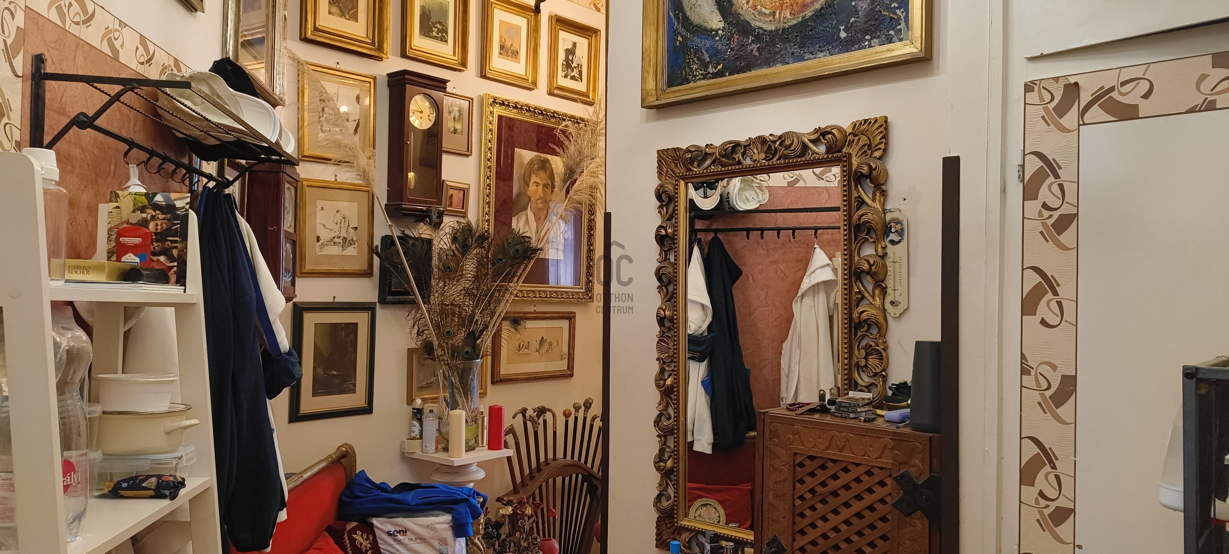 Gallery zoom image