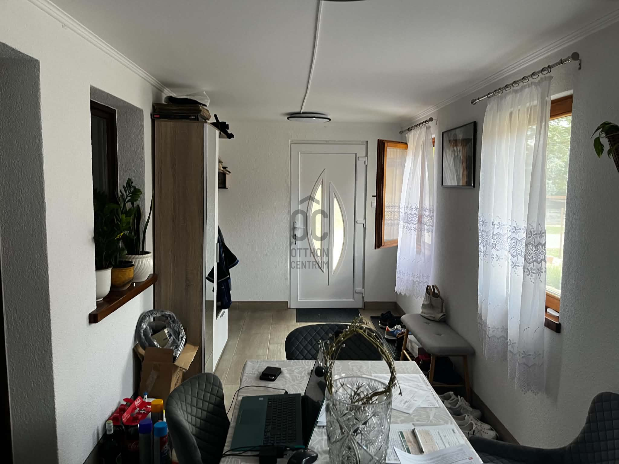 Gallery zoom image