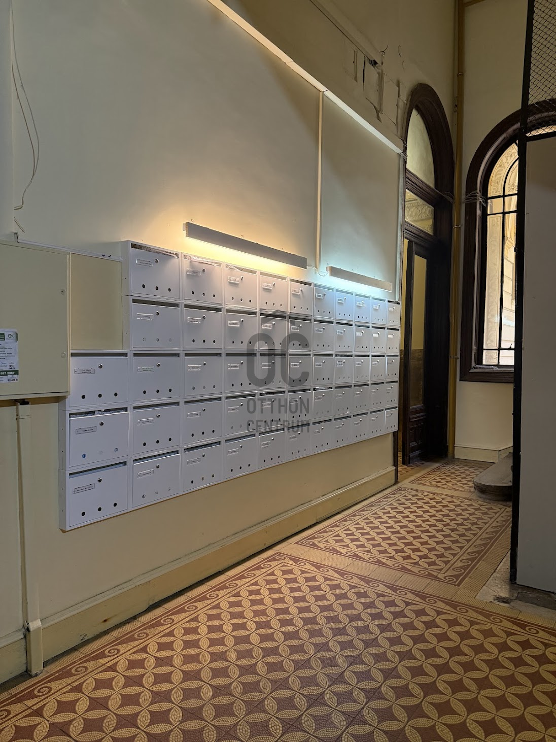 Gallery zoom image