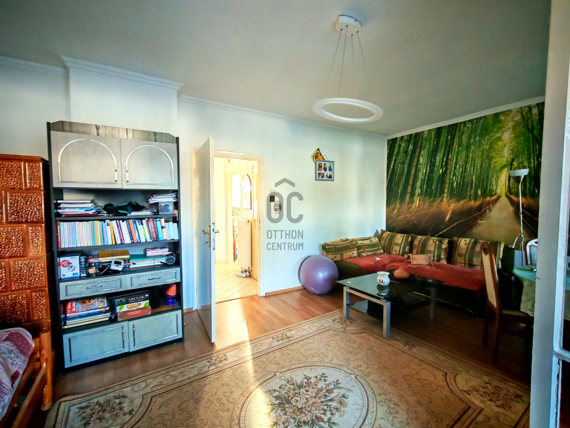 Gallery zoom image