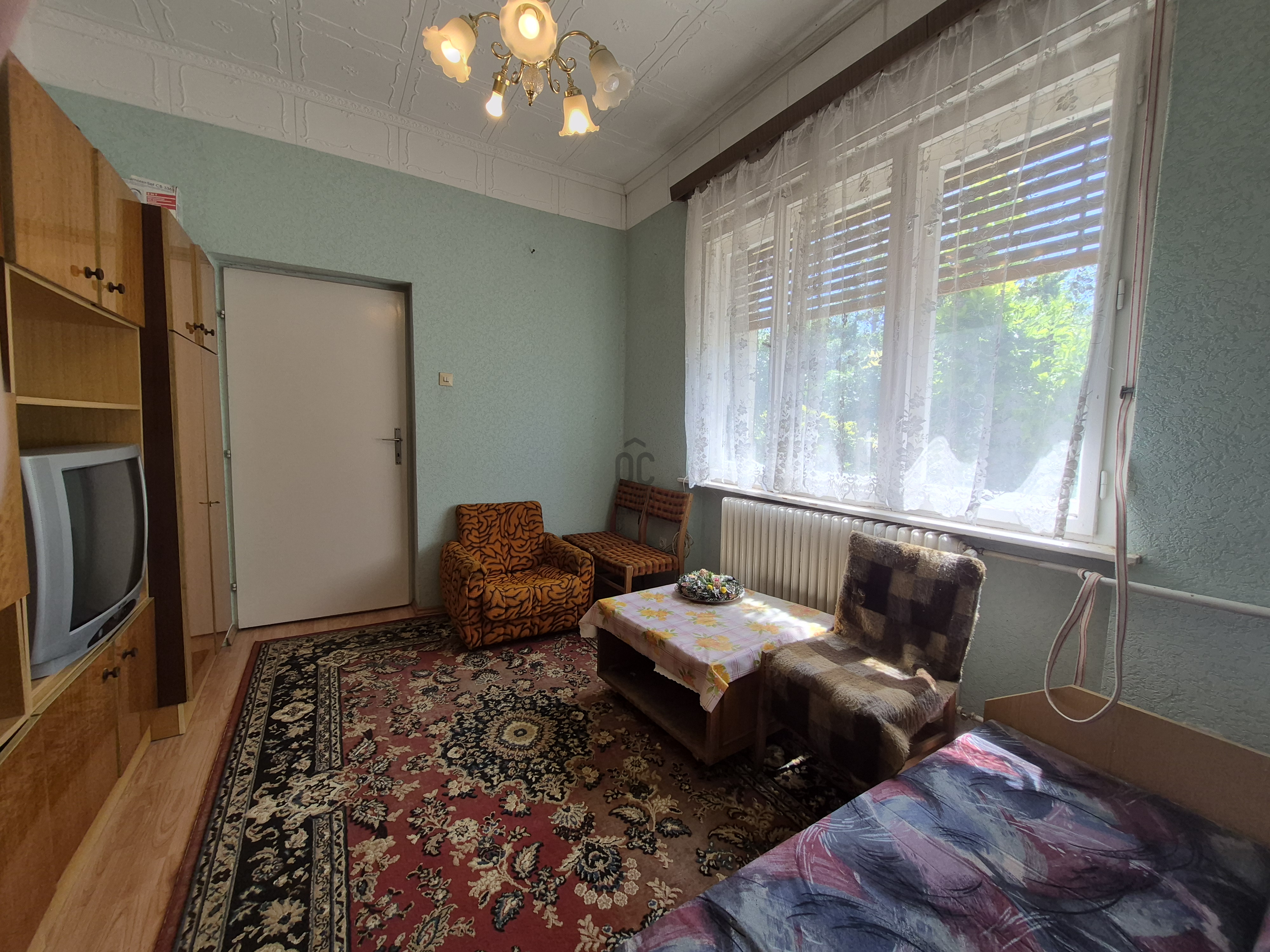 Gallery zoom image