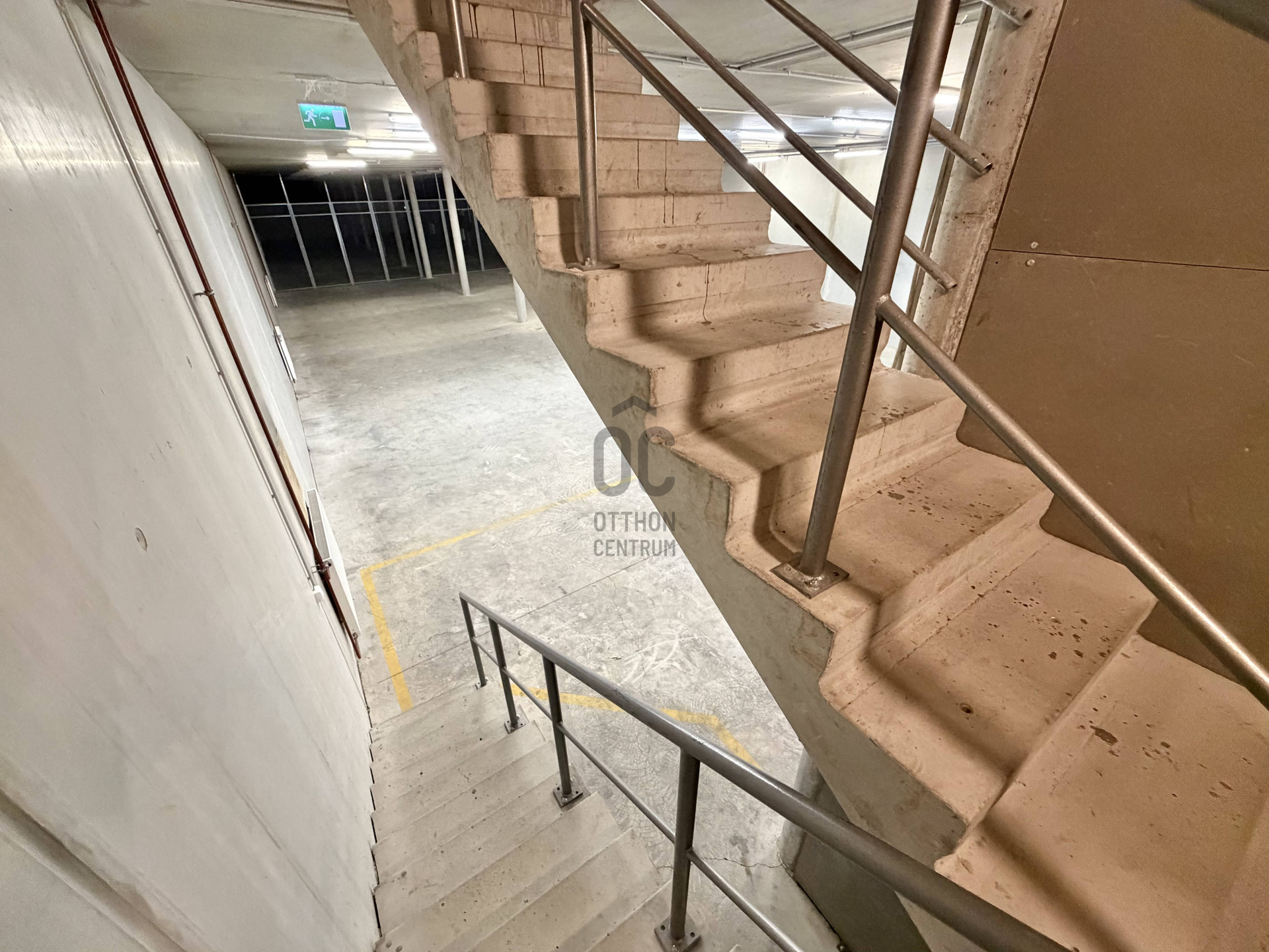 Gallery zoom image