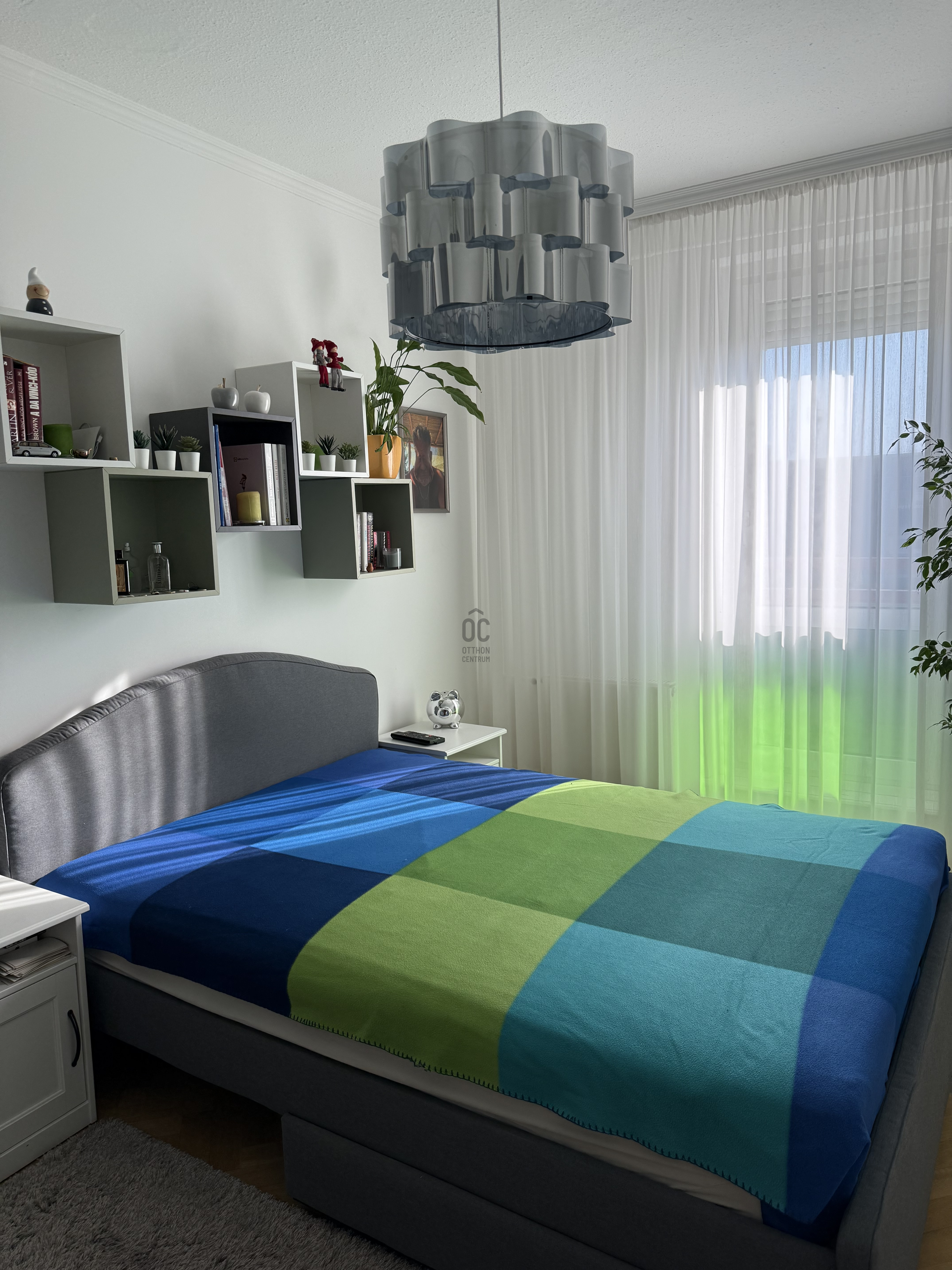 Gallery zoom image