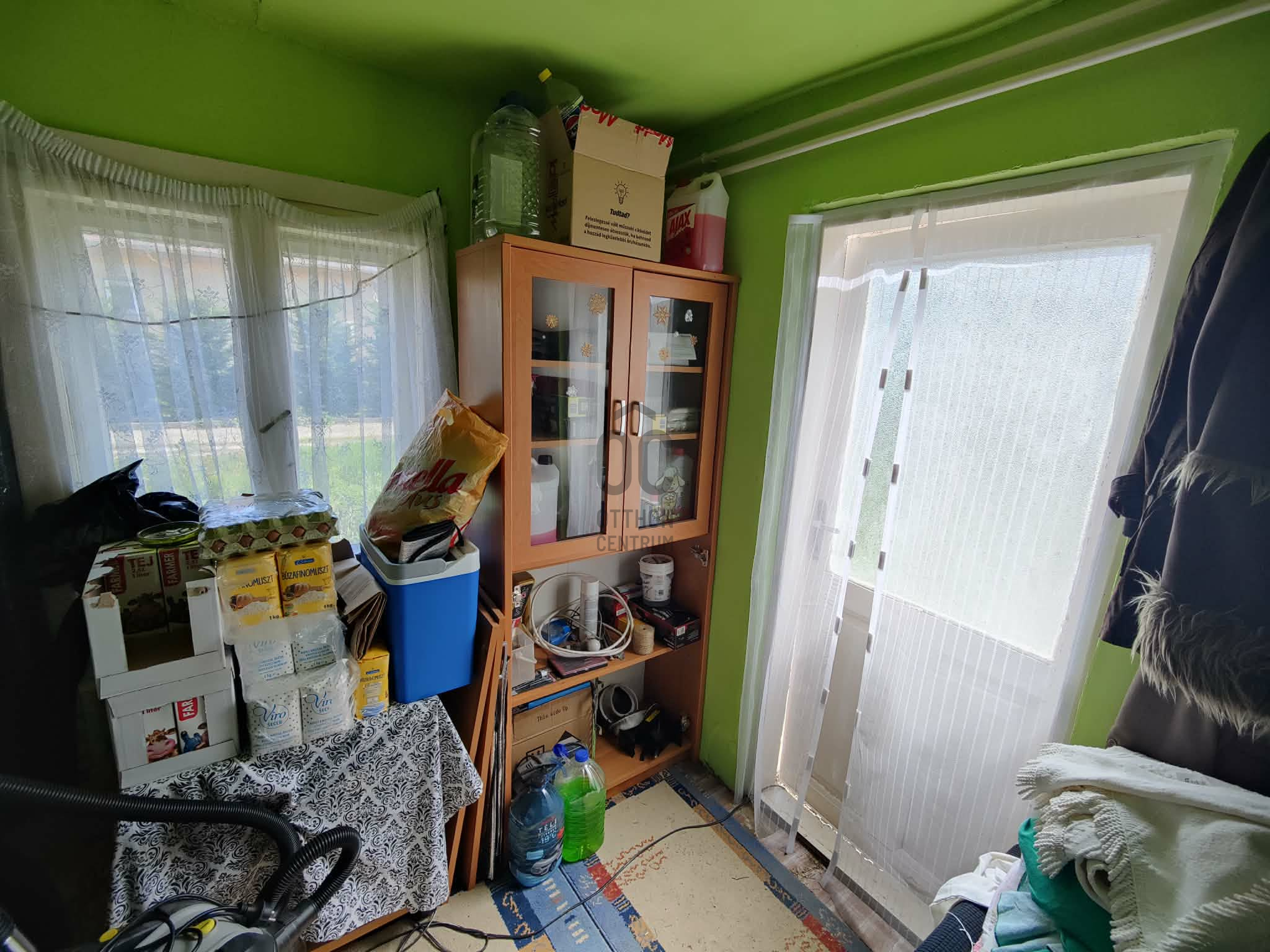 Gallery zoom image