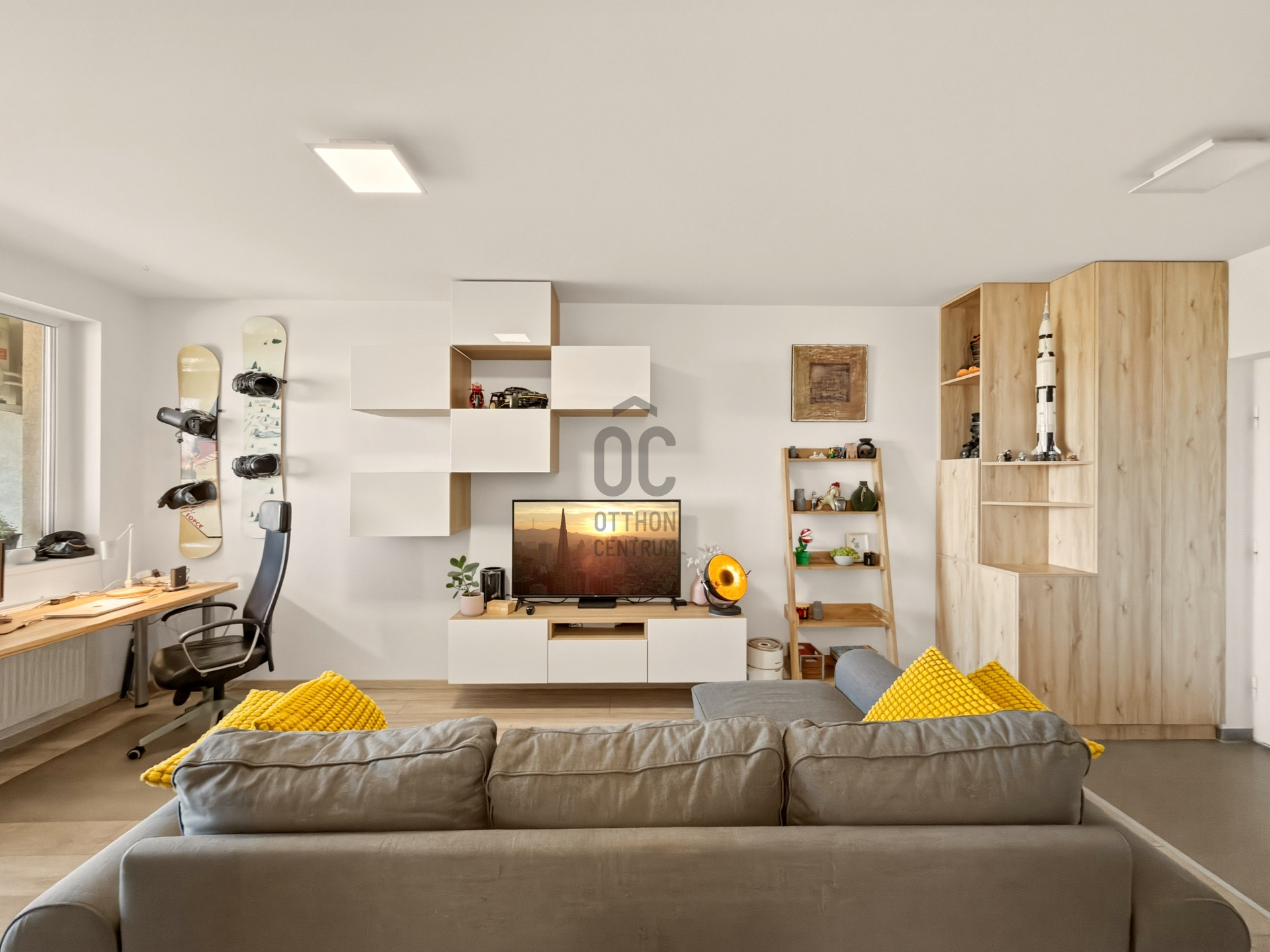 Gallery zoom image